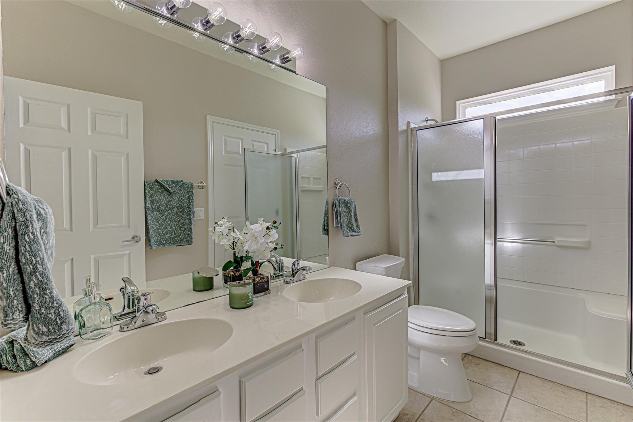 401 Bonham Loop Property Photo 26