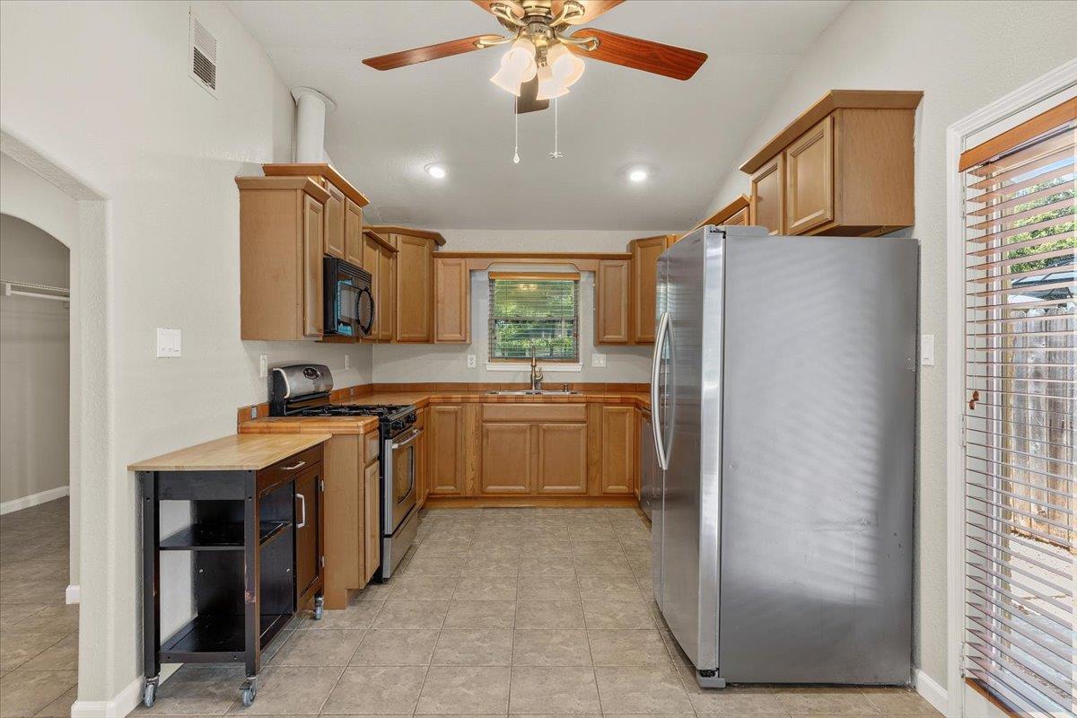7604 Robalo Rd Property Photo 8