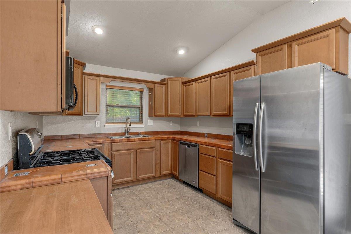 7604 Robalo Rd Property Photo 10