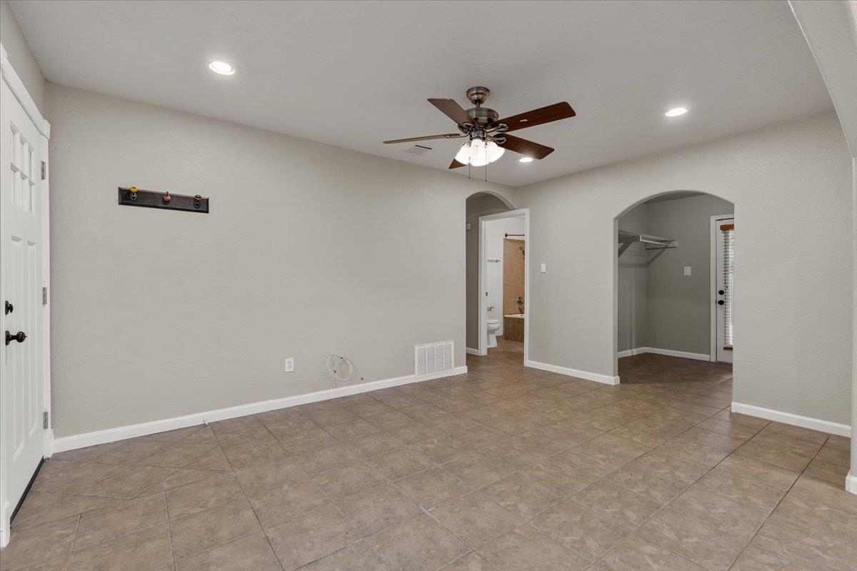 7604 Robalo Rd Property Photo 13
