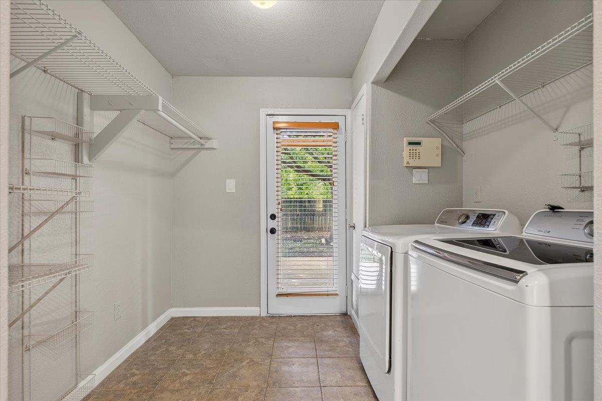 7604 Robalo Rd Property Photo 15