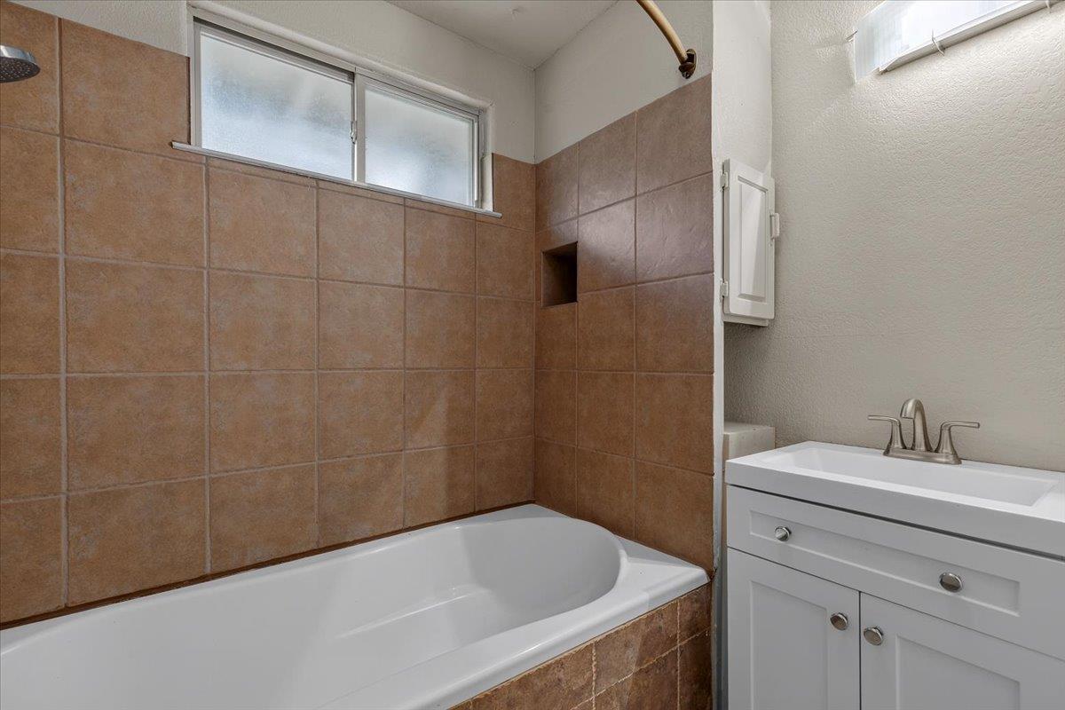 7604 Robalo Rd Property Photo 26