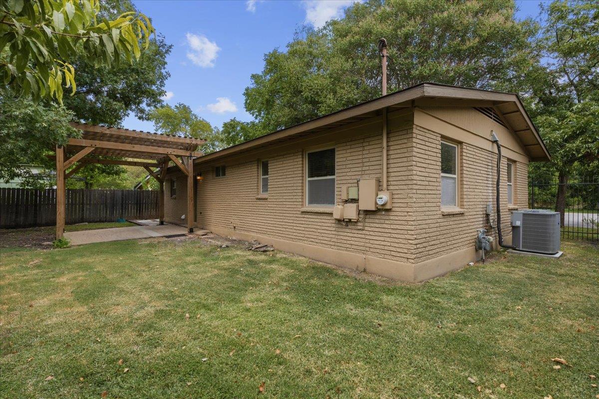 7604 Robalo Rd Property Photo 33