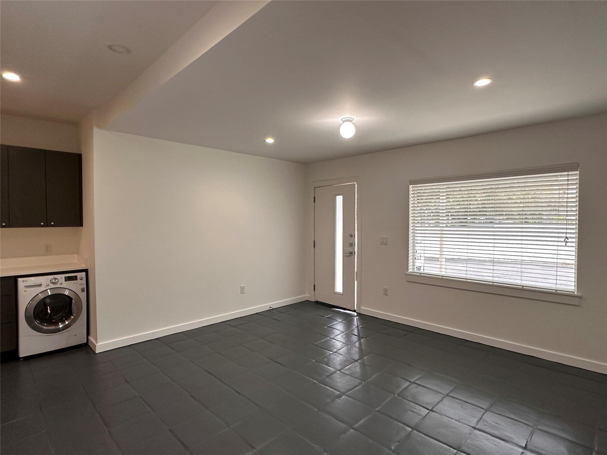 1200 Enfield Rd 105 Property Photo 4