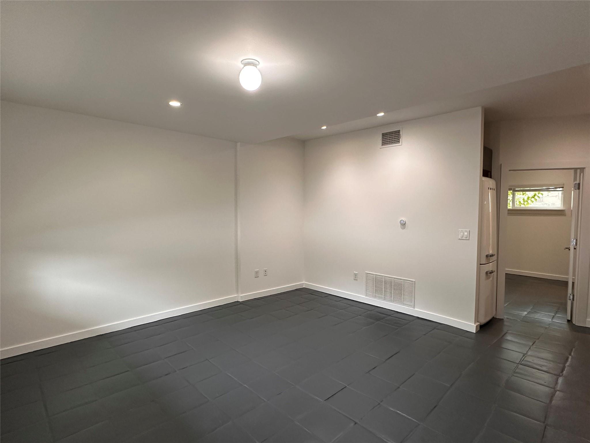 1200 Enfield Rd 105 Property Photo 6