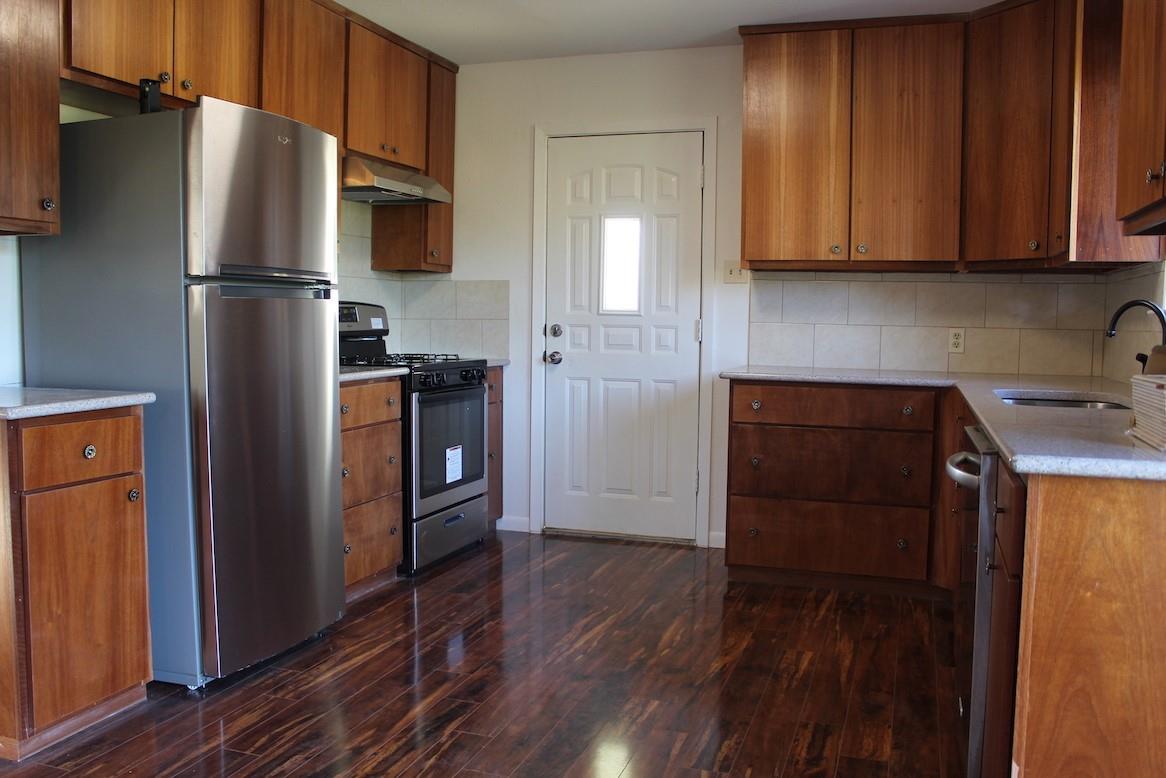 4708 York Hill Dr Property Photo 2