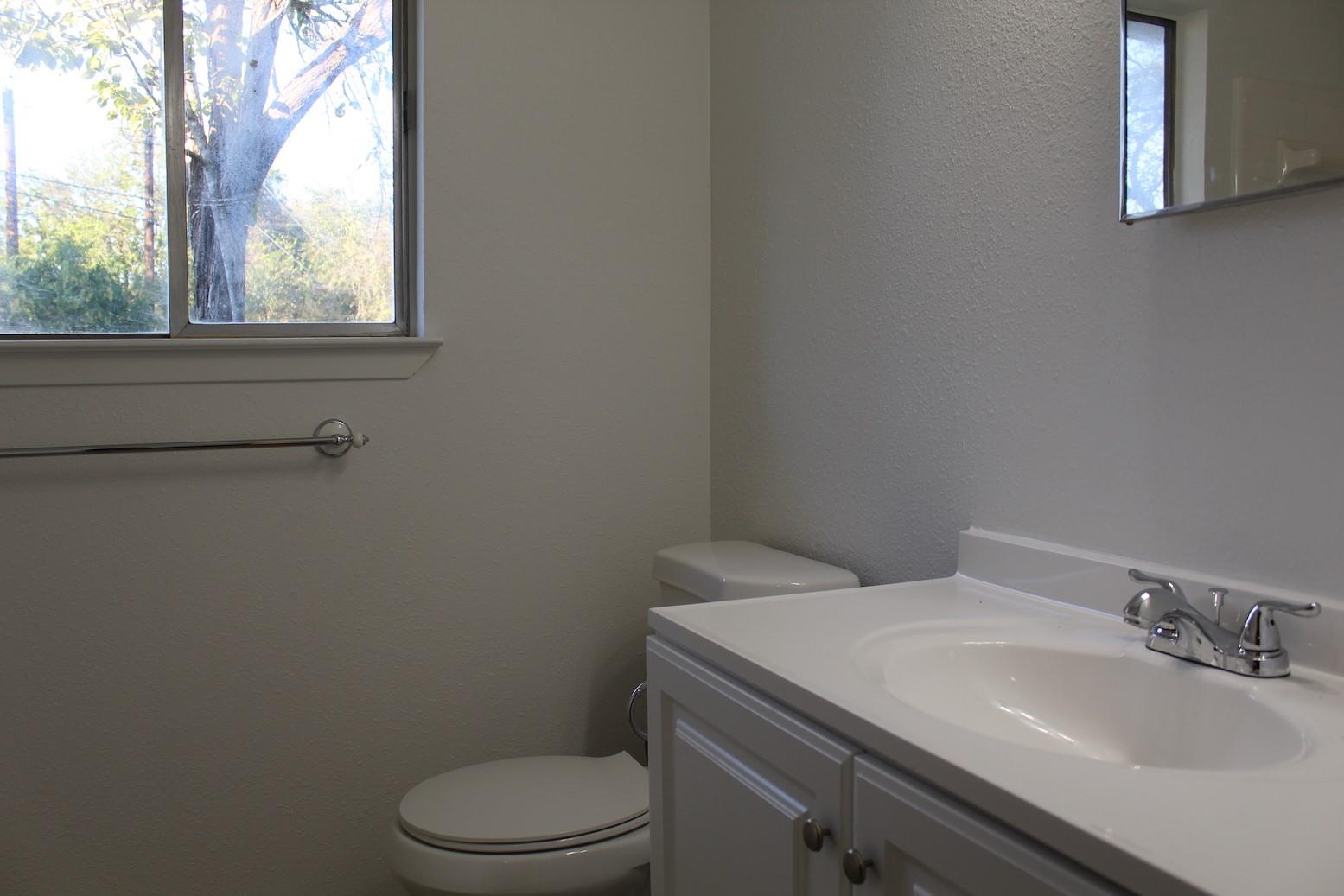 4708 York Hill Dr Property Photo 7