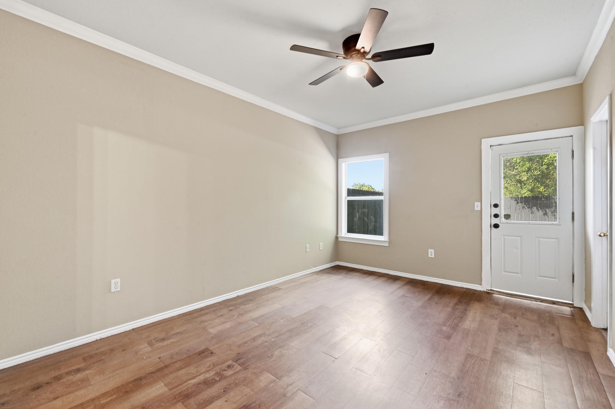 3008 Aftonshire Way Property Photo 12