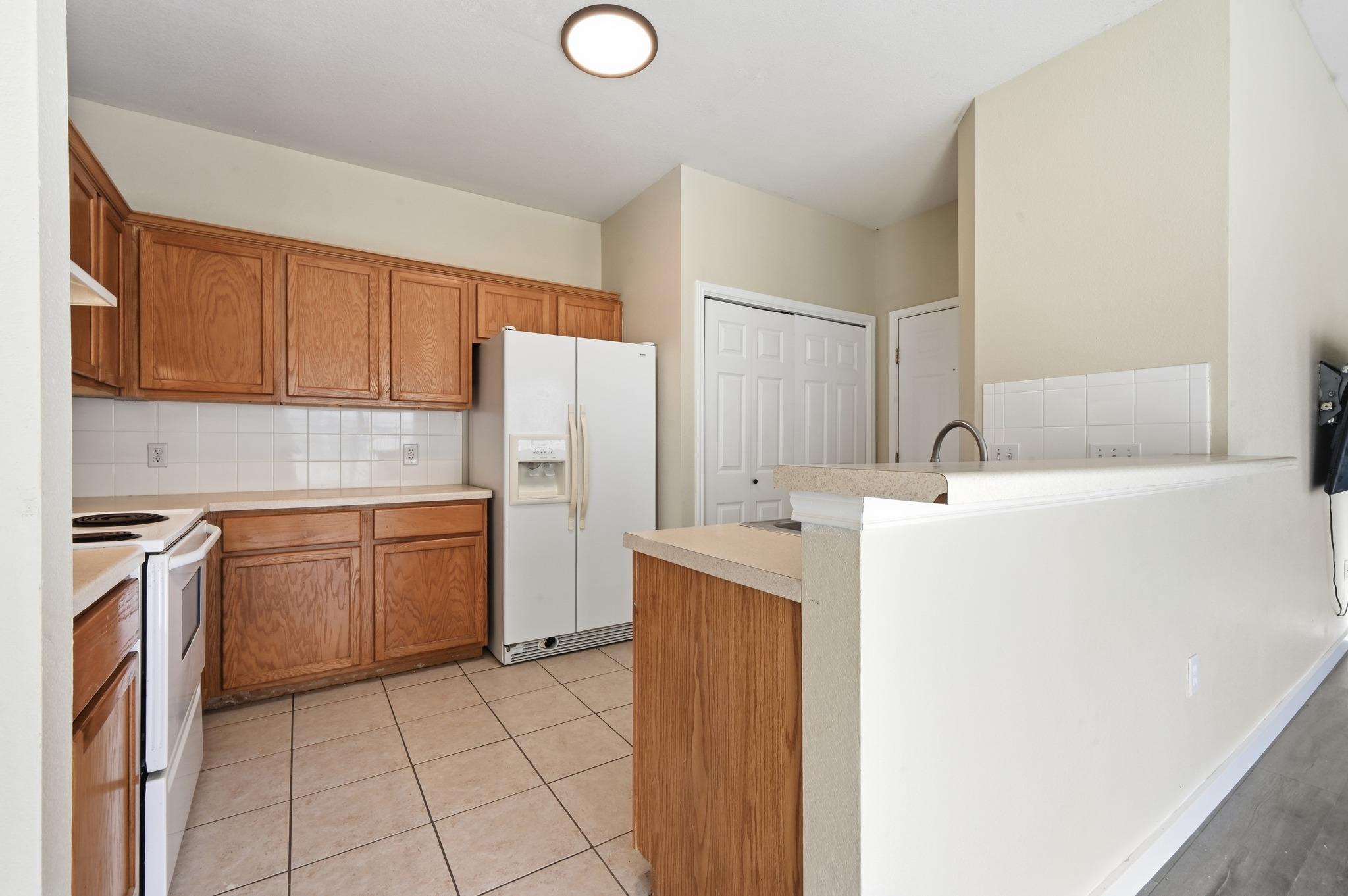 3008 Aftonshire Way Property Photo 27