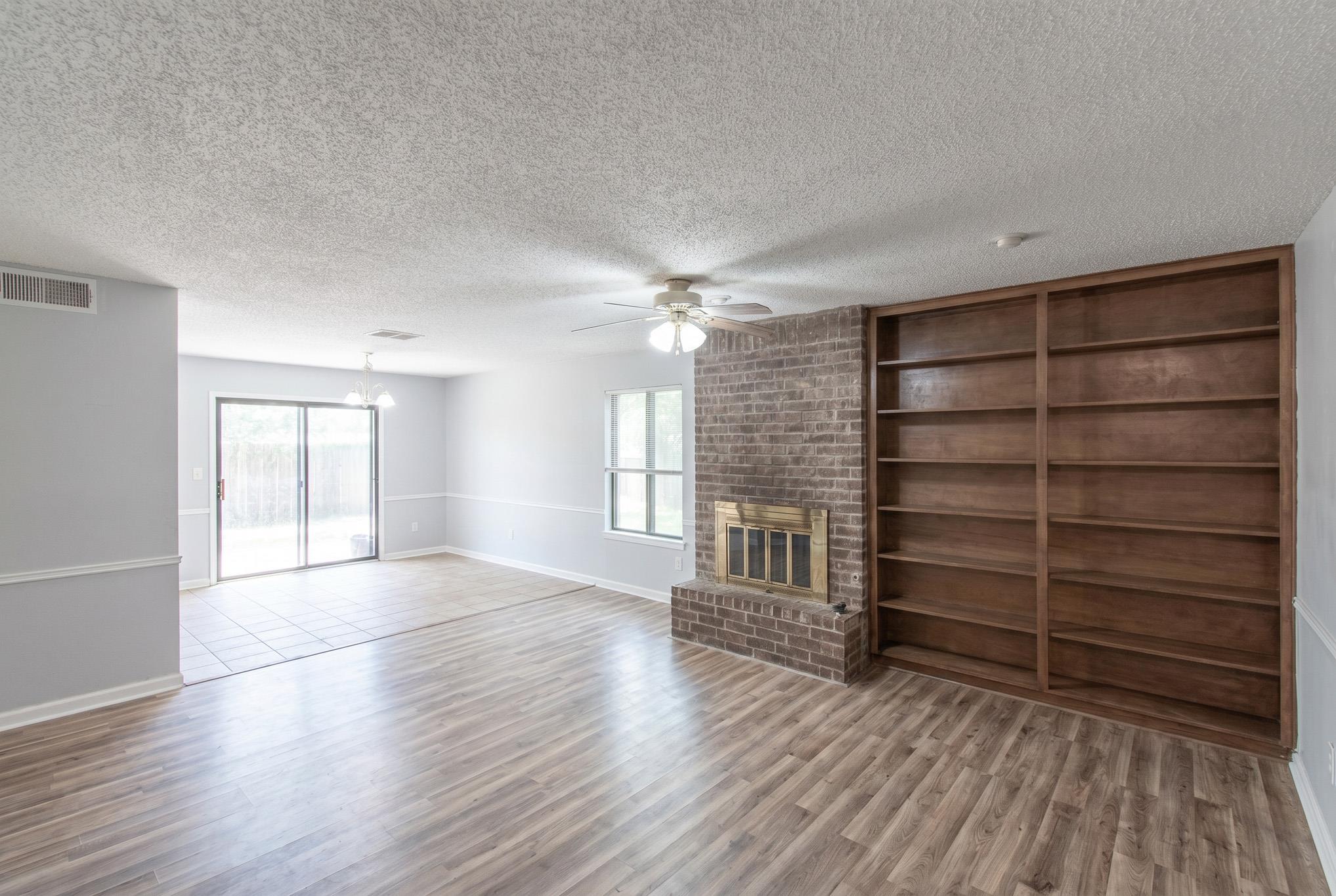 8517 Fathom Cir #b Property Photo 2