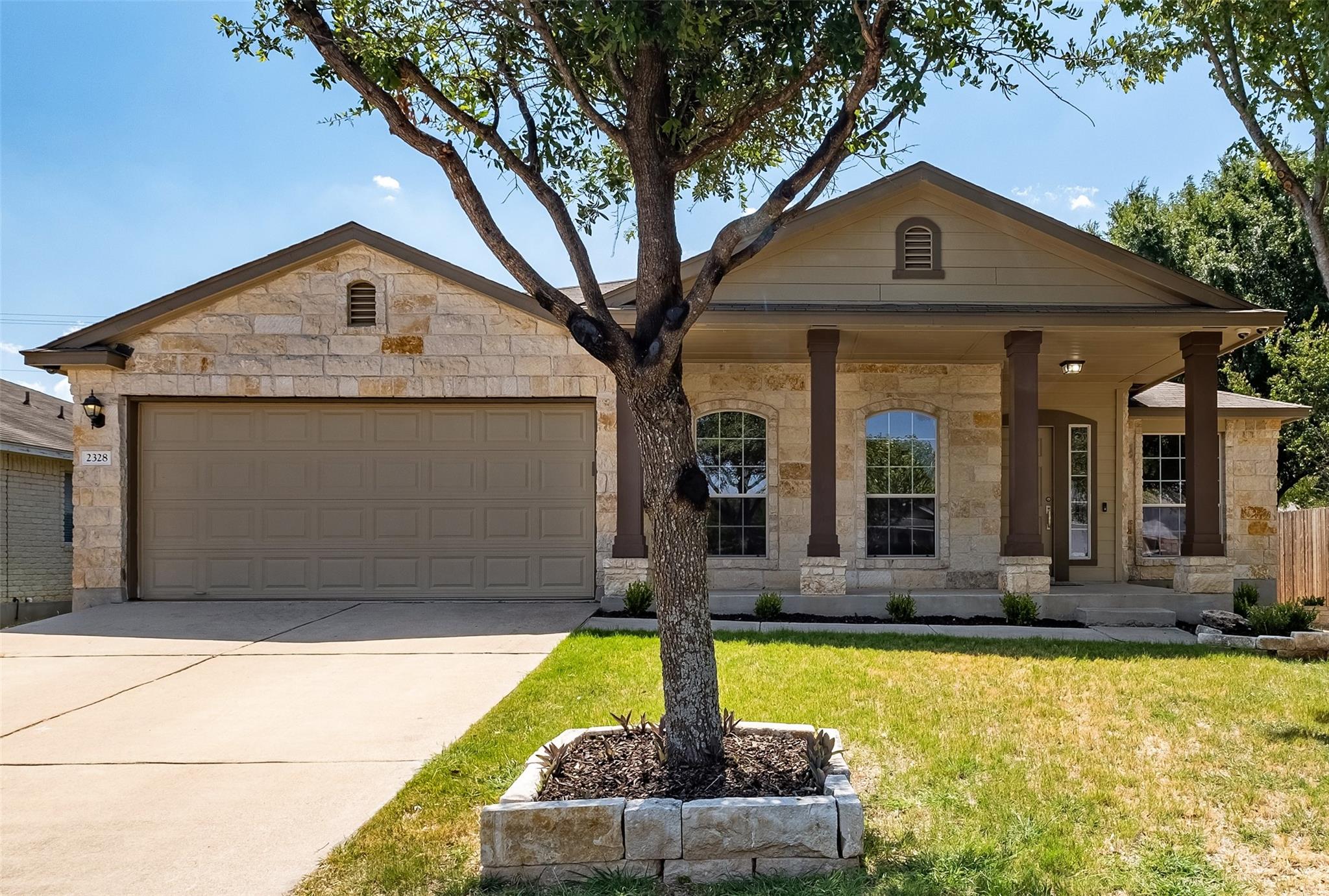 2328 Pearson Way Property Photo 1