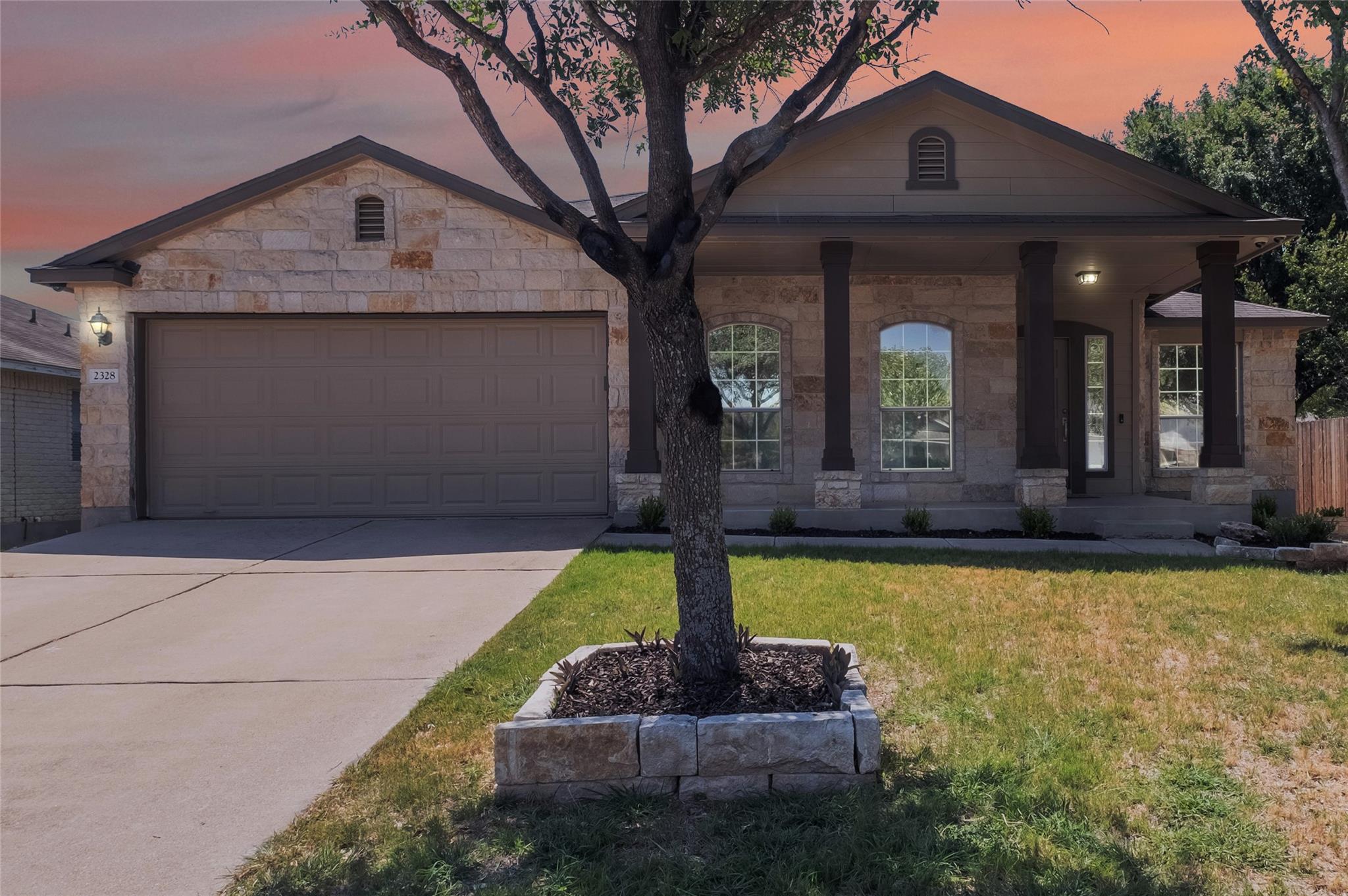 2328 Pearson Way Property Photo 12