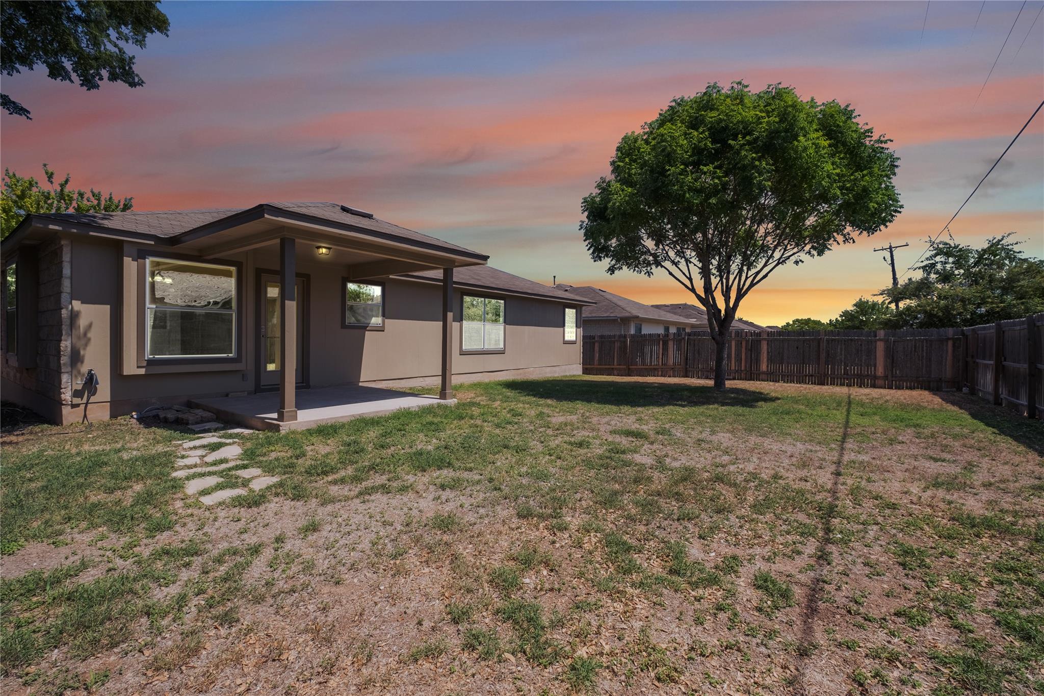 2328 Pearson Way Property Photo 15