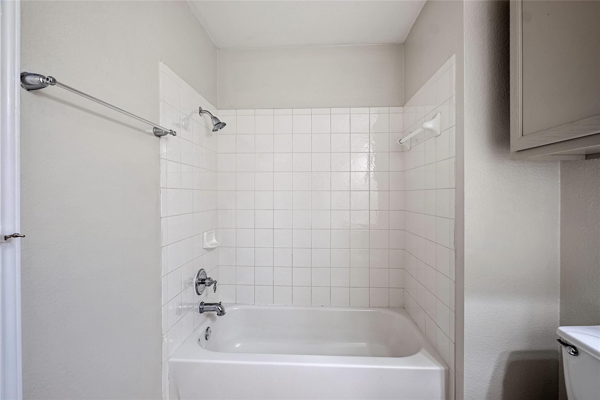 2328 Pearson Way Property Photo 20