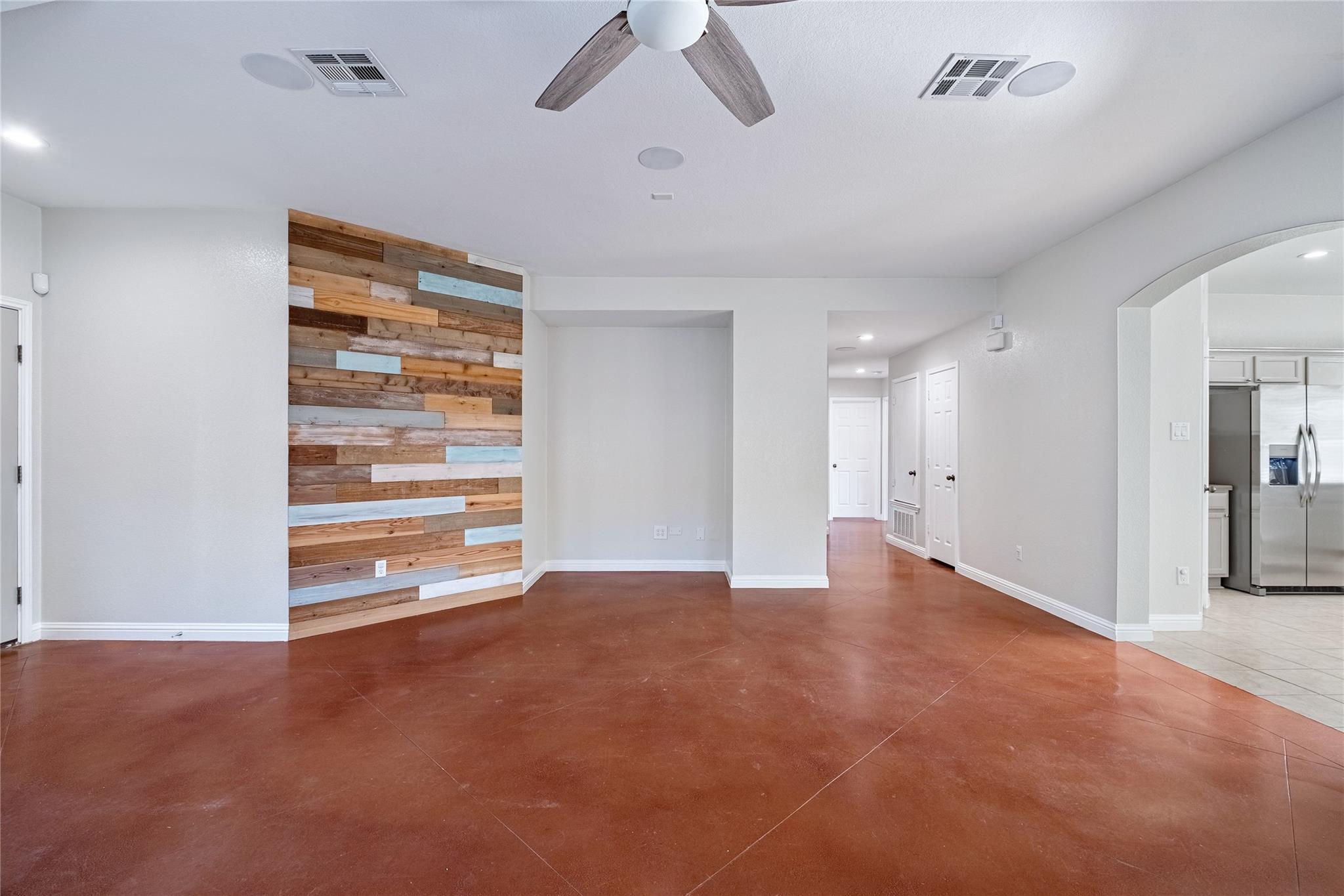 2328 Pearson Way Property Photo 32