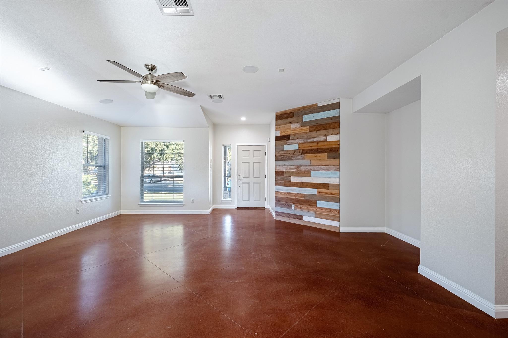 2328 Pearson Way Property Photo 33