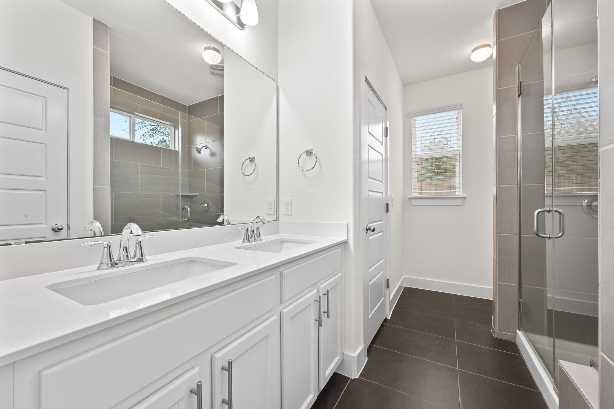 2204 Theseus Pass Property Photo 17