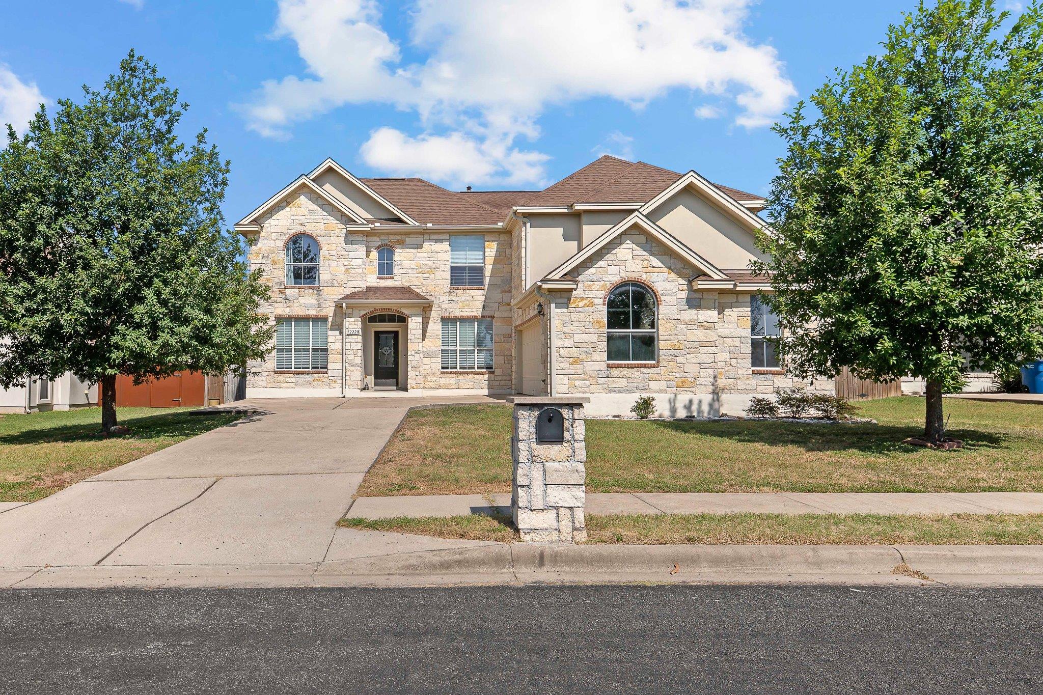 12220 Tanglewild Dr Property Photo 1
