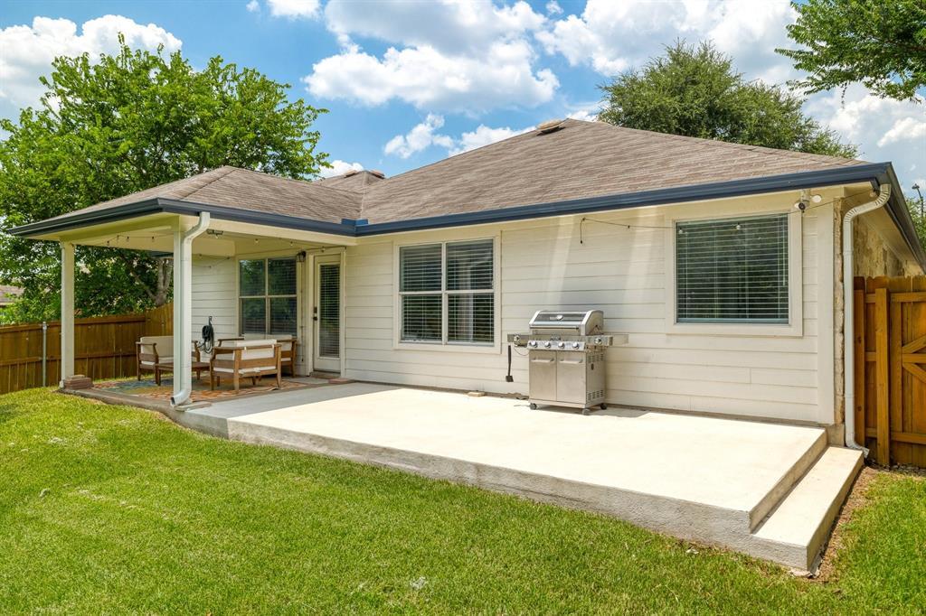 1819 Melissa Oaks Ln Property Photo 27
