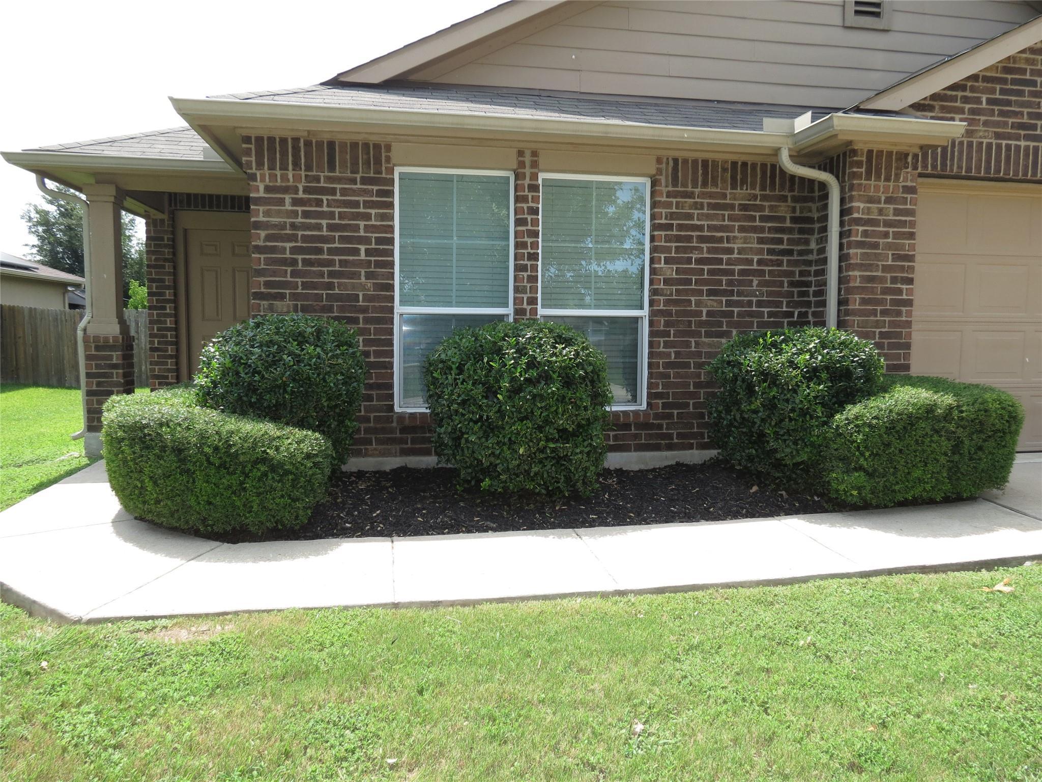 375 Musgrav None Property Photo 2