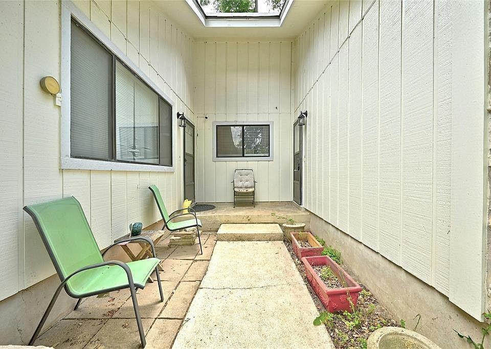 8407 Fathom Cir Property Photo 3