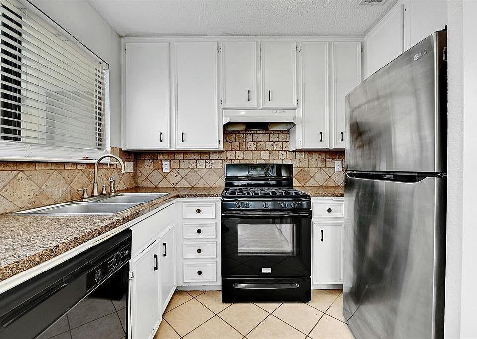 8407 Fathom Cir Property Photo 5