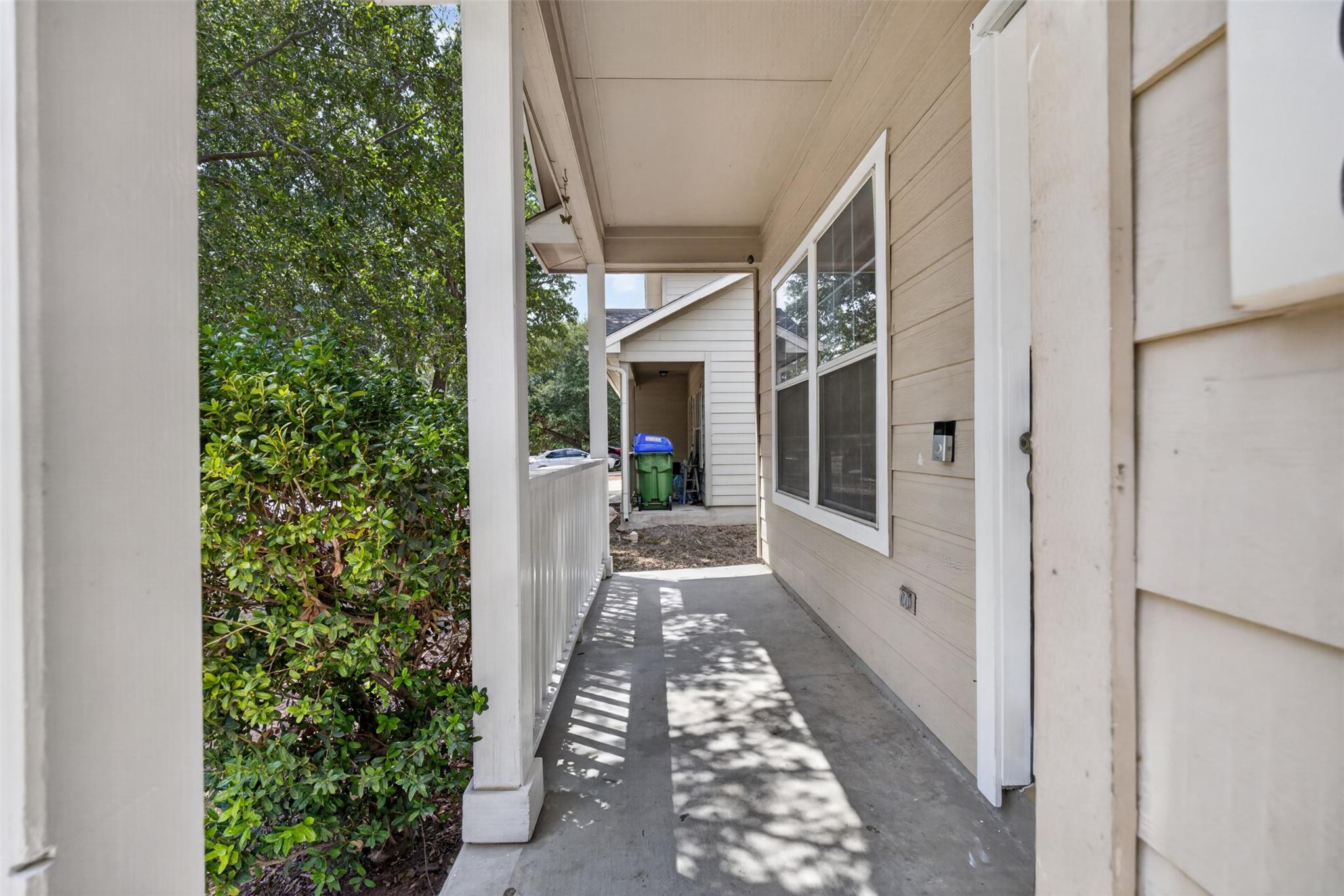 11500 Lapoynor St Property Photo 2