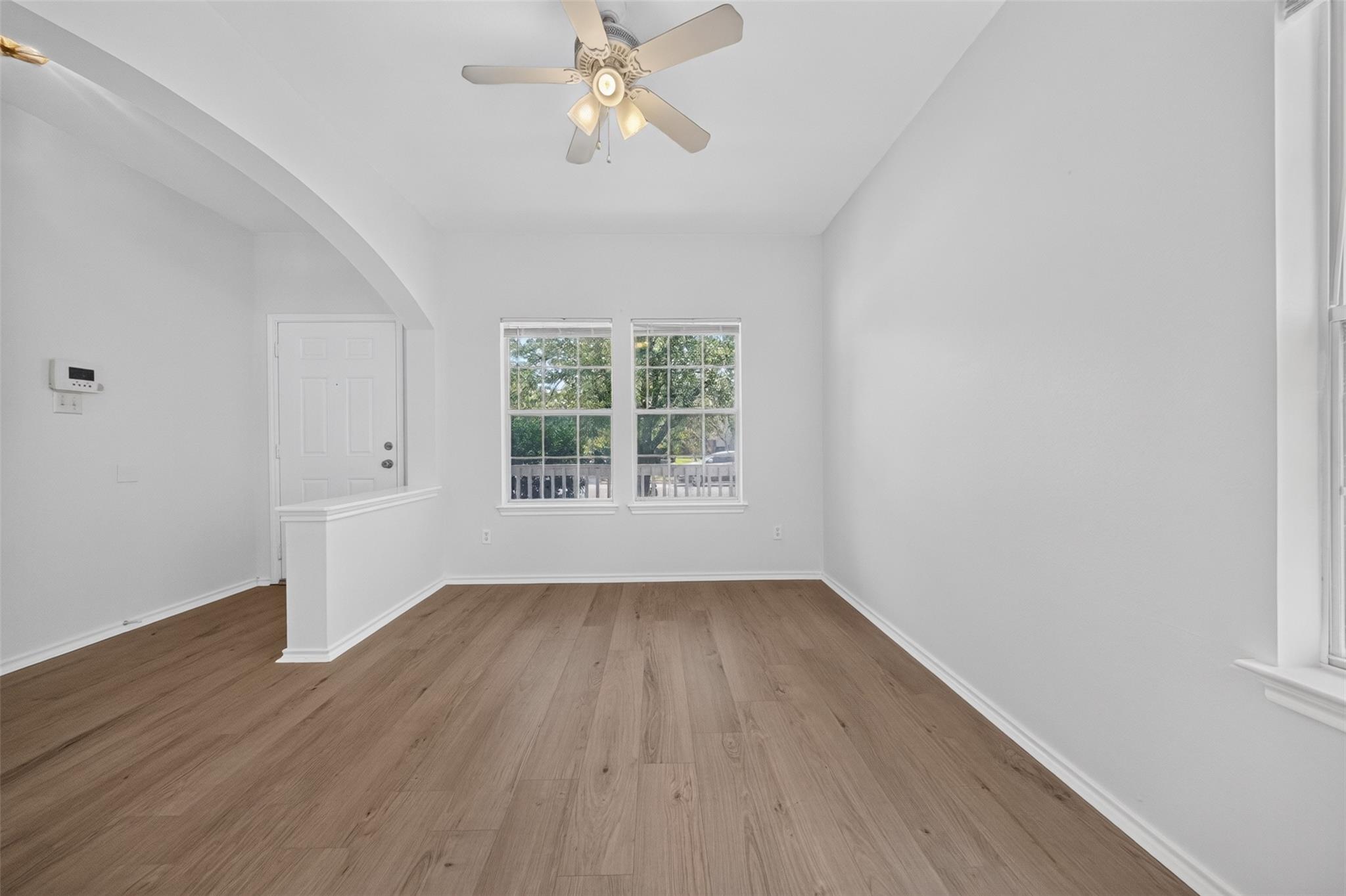 11500 Lapoynor St Property Photo 6