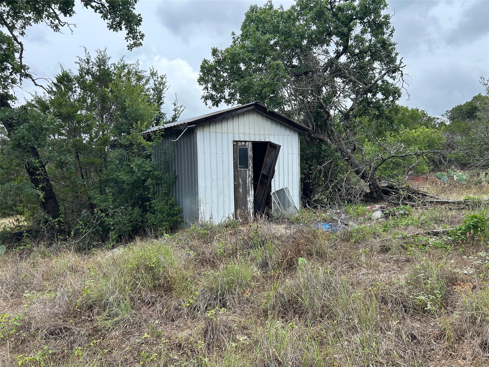 125 Live Oak Rd Property Photo 15