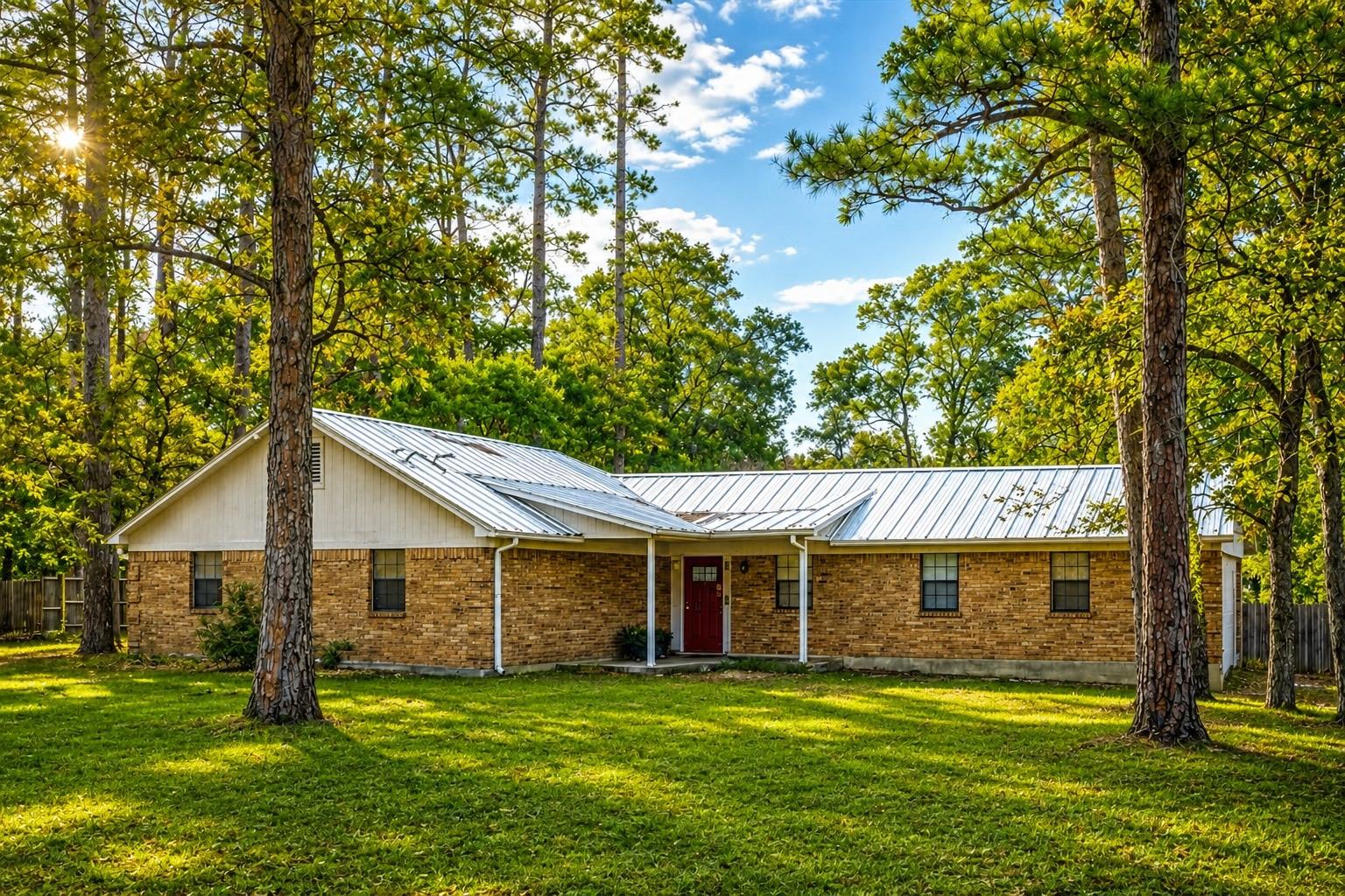 326 Pine View Loop Property Photo 1