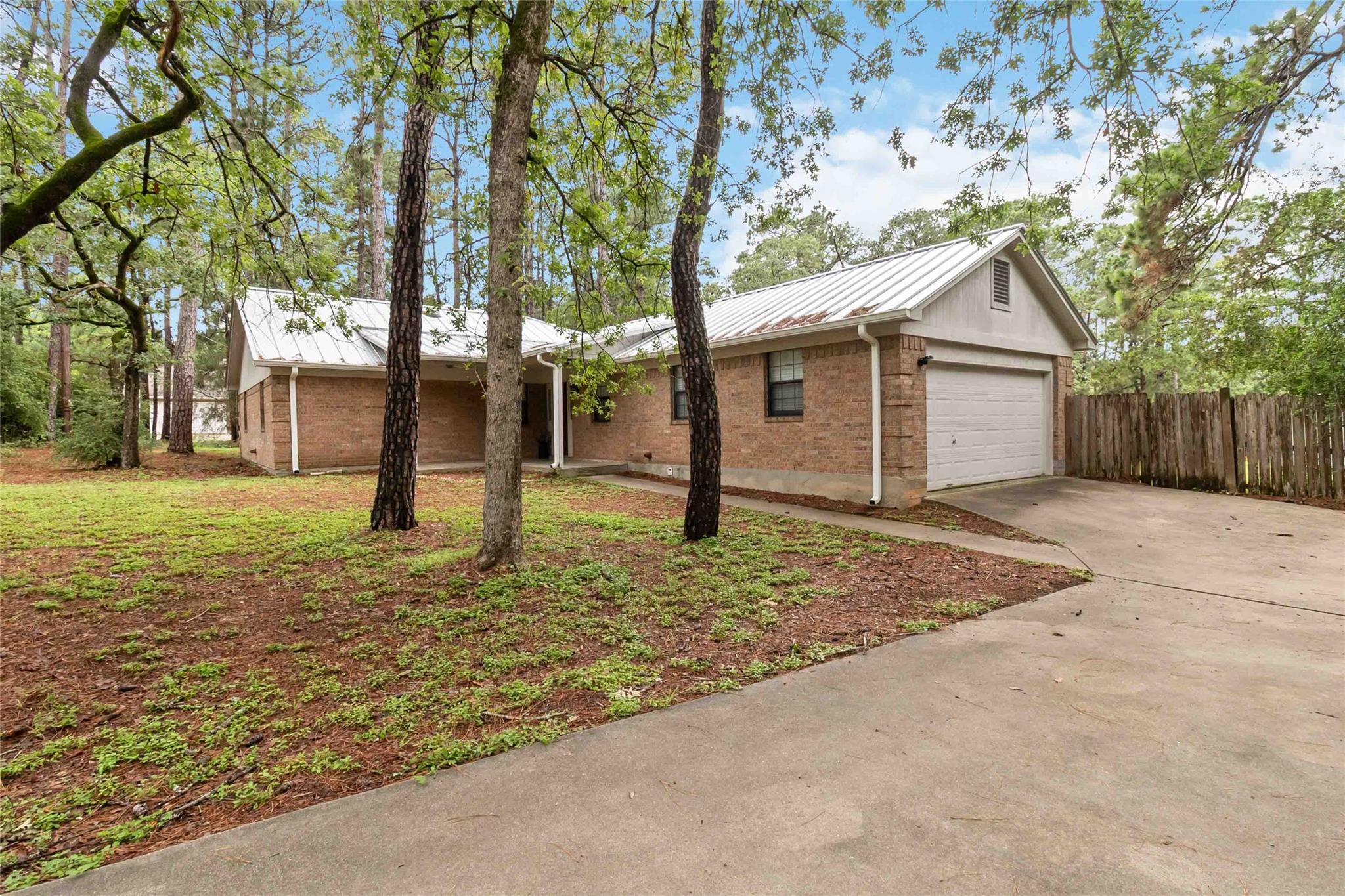 326 Pine View Loop Property Photo 2