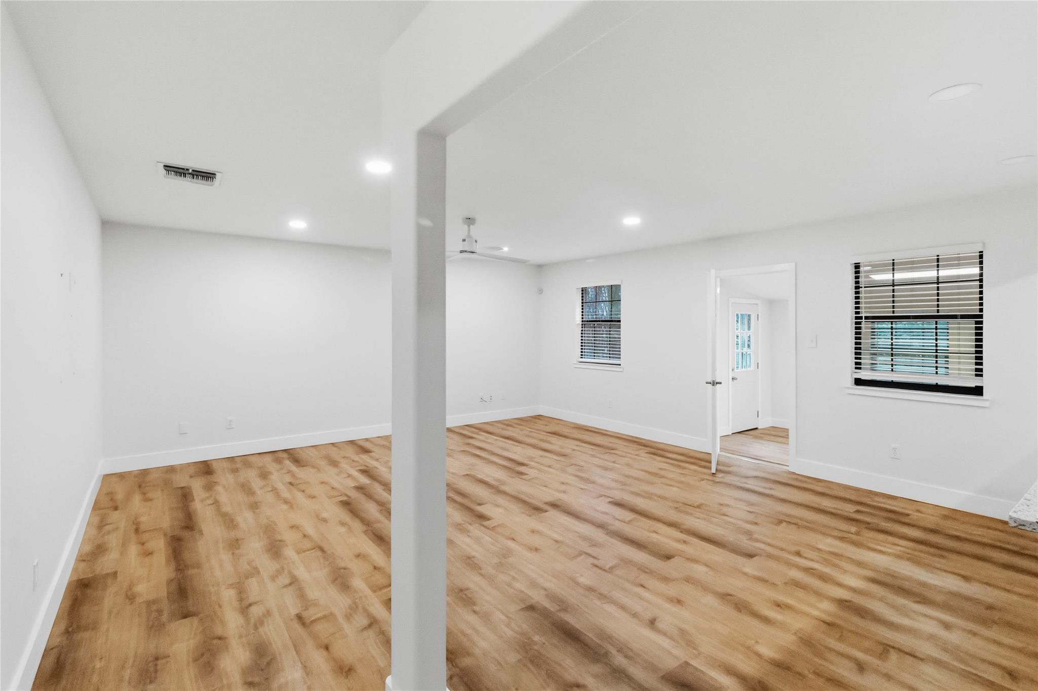 326 Pine View Loop Property Photo 6