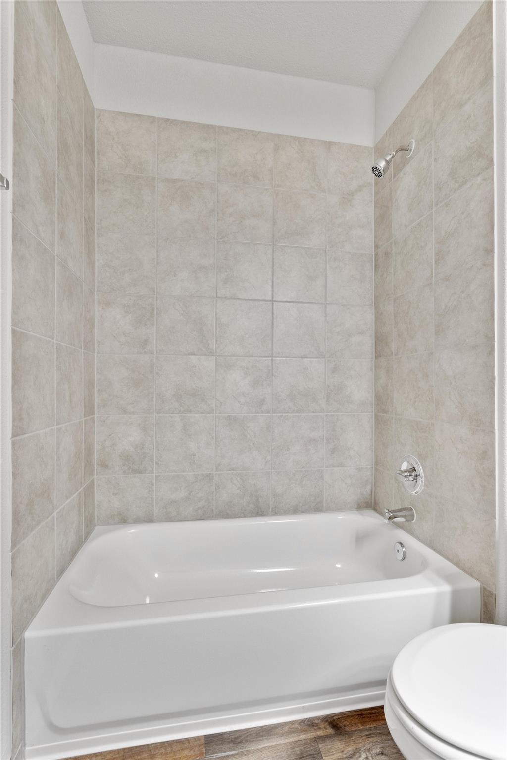 2610 Paragon Fox Dr Property Photo 23