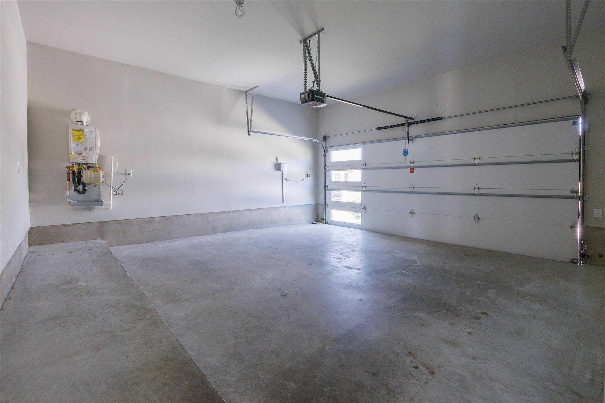 17311 Arcata Ave Property Photo 24
