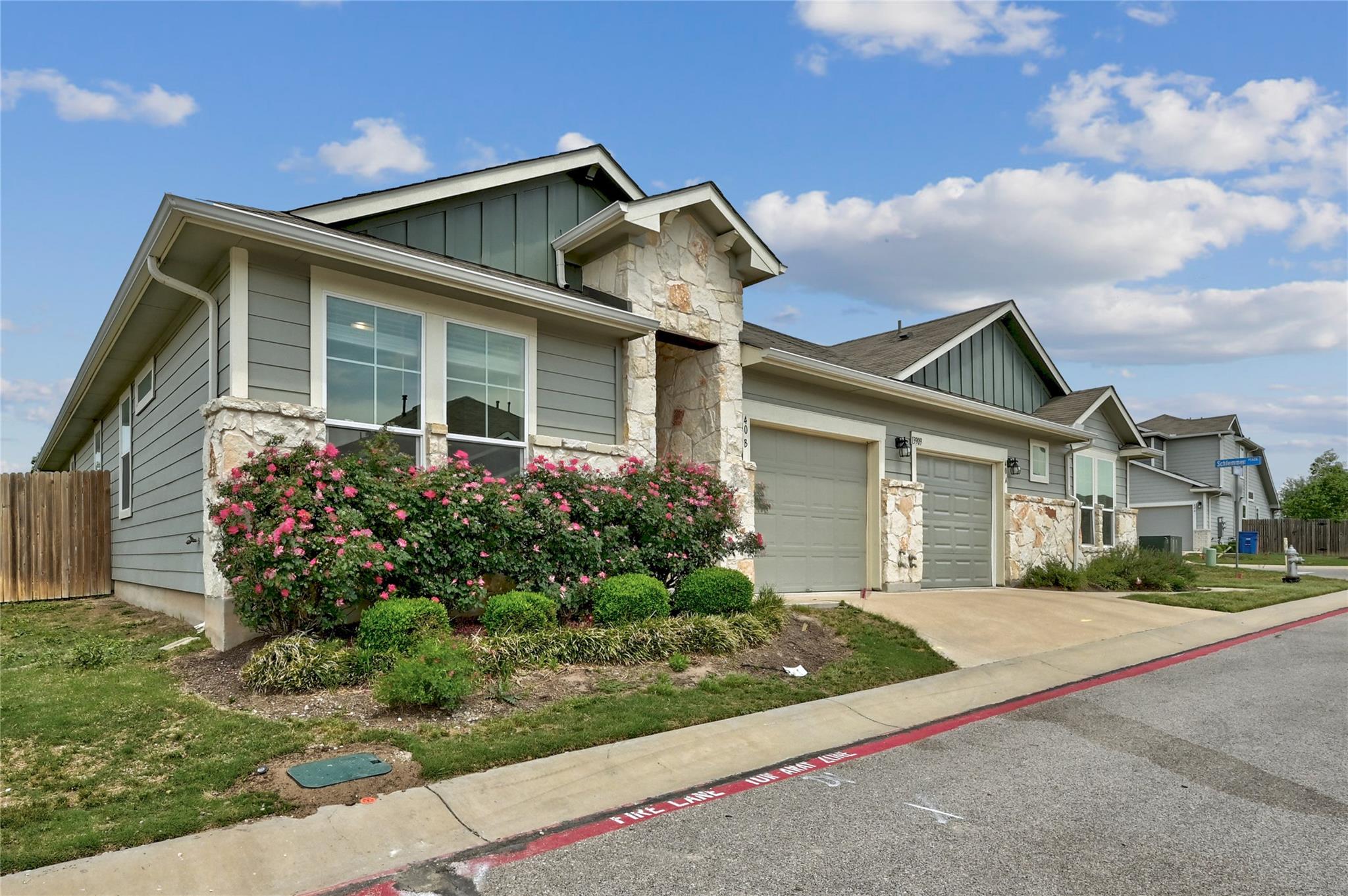 13909 Luisium Vw 40b Property Photo 1