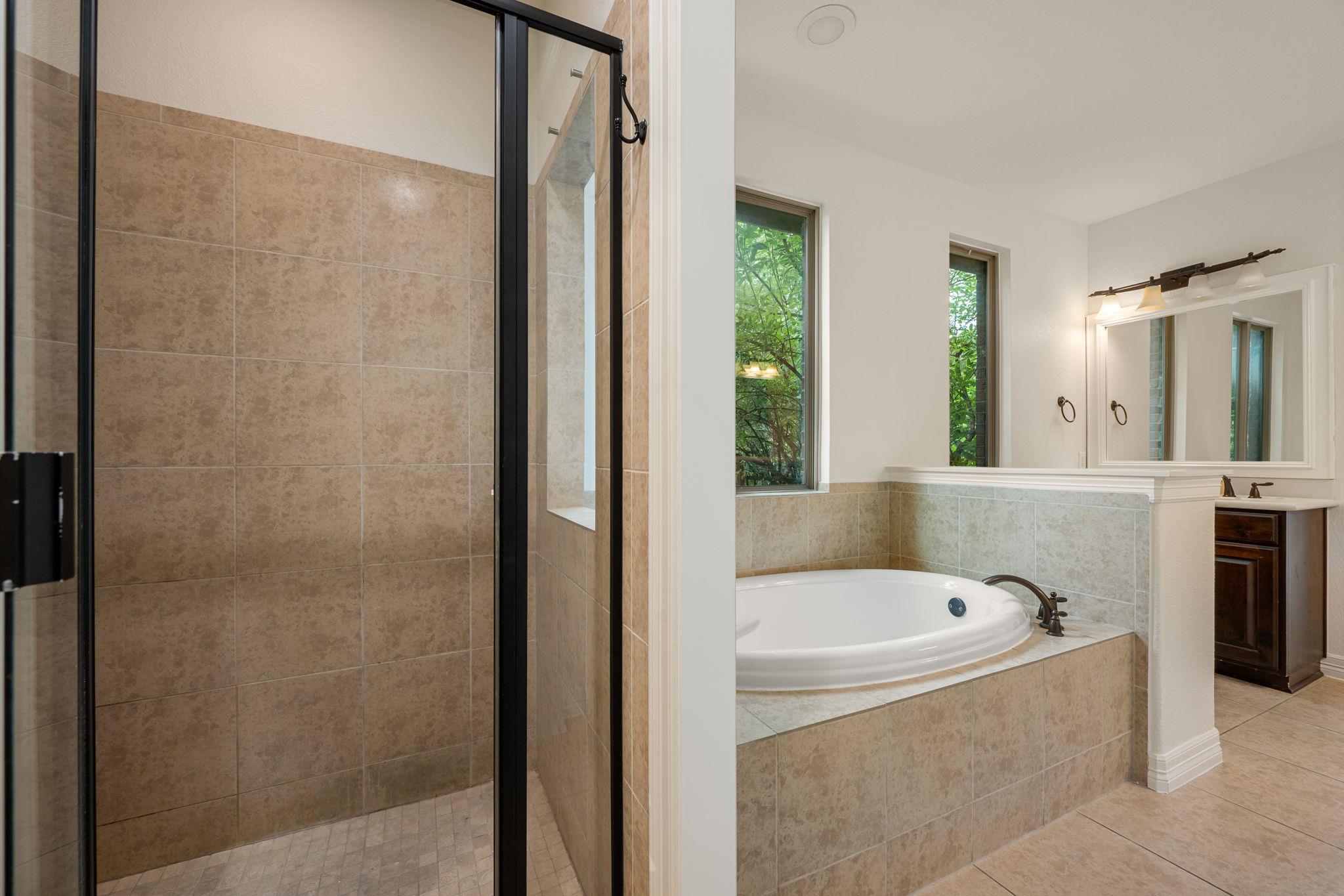 2201 Quarry Loop Property Photo 20