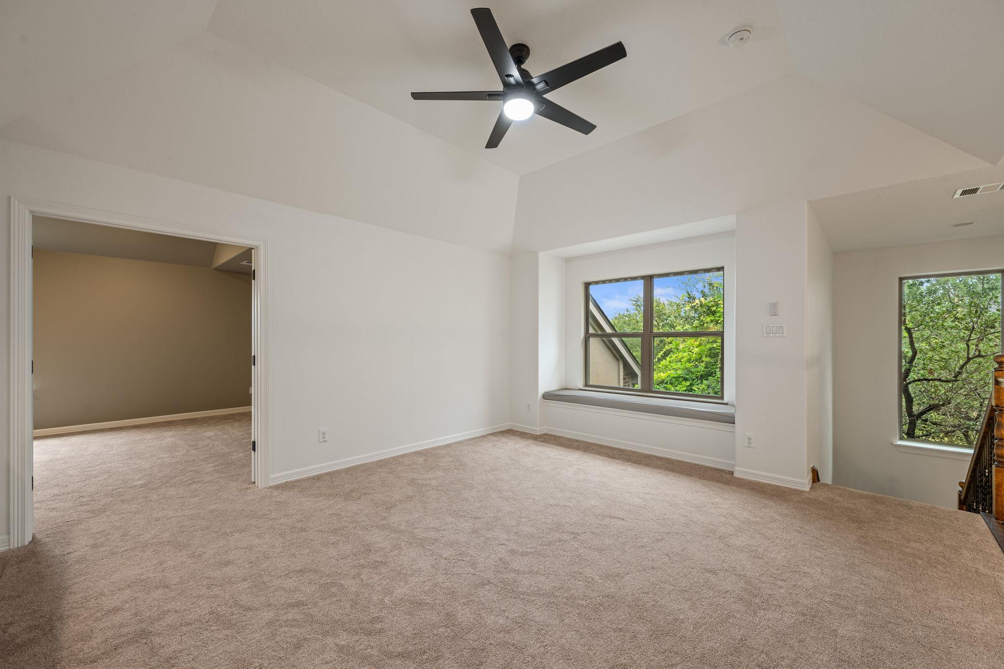 2201 Quarry Loop Property Photo 24