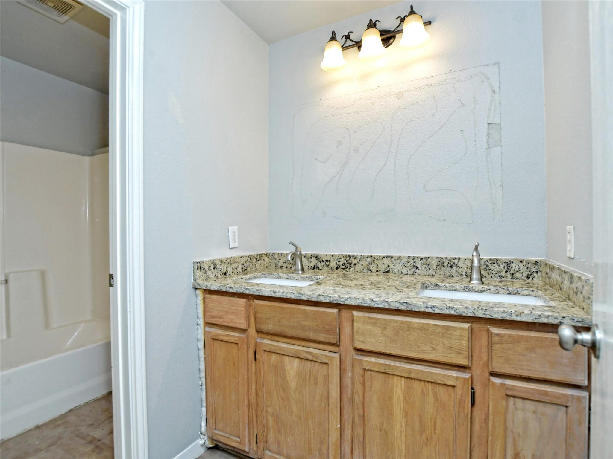 6121 Ponca St #a Property Photo 10
