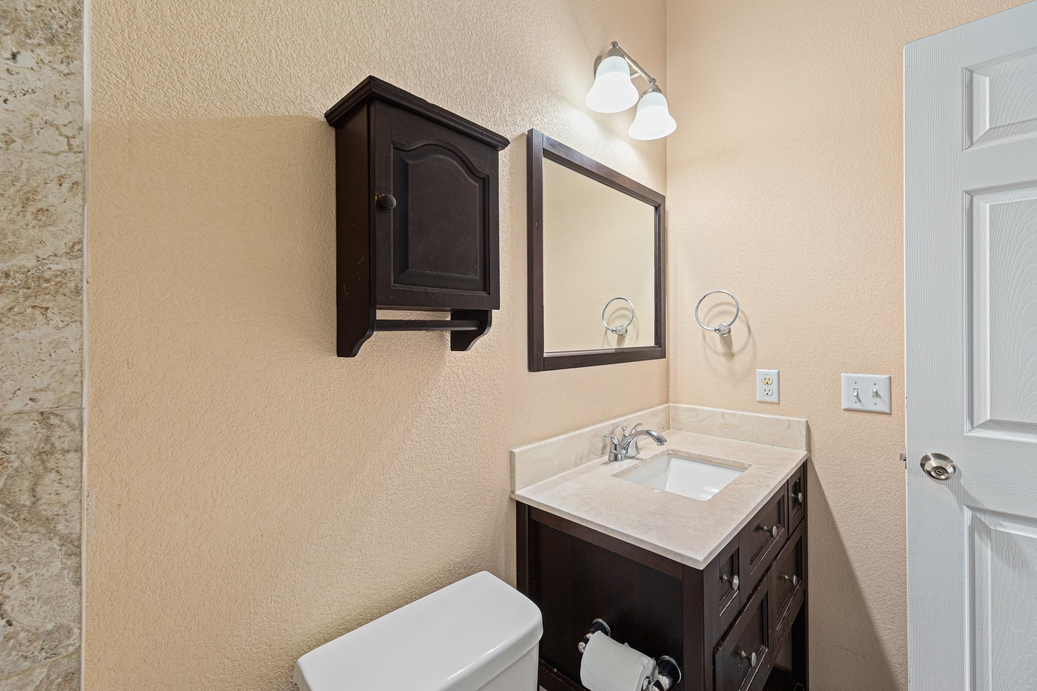 1375 Main St Property Photo 20