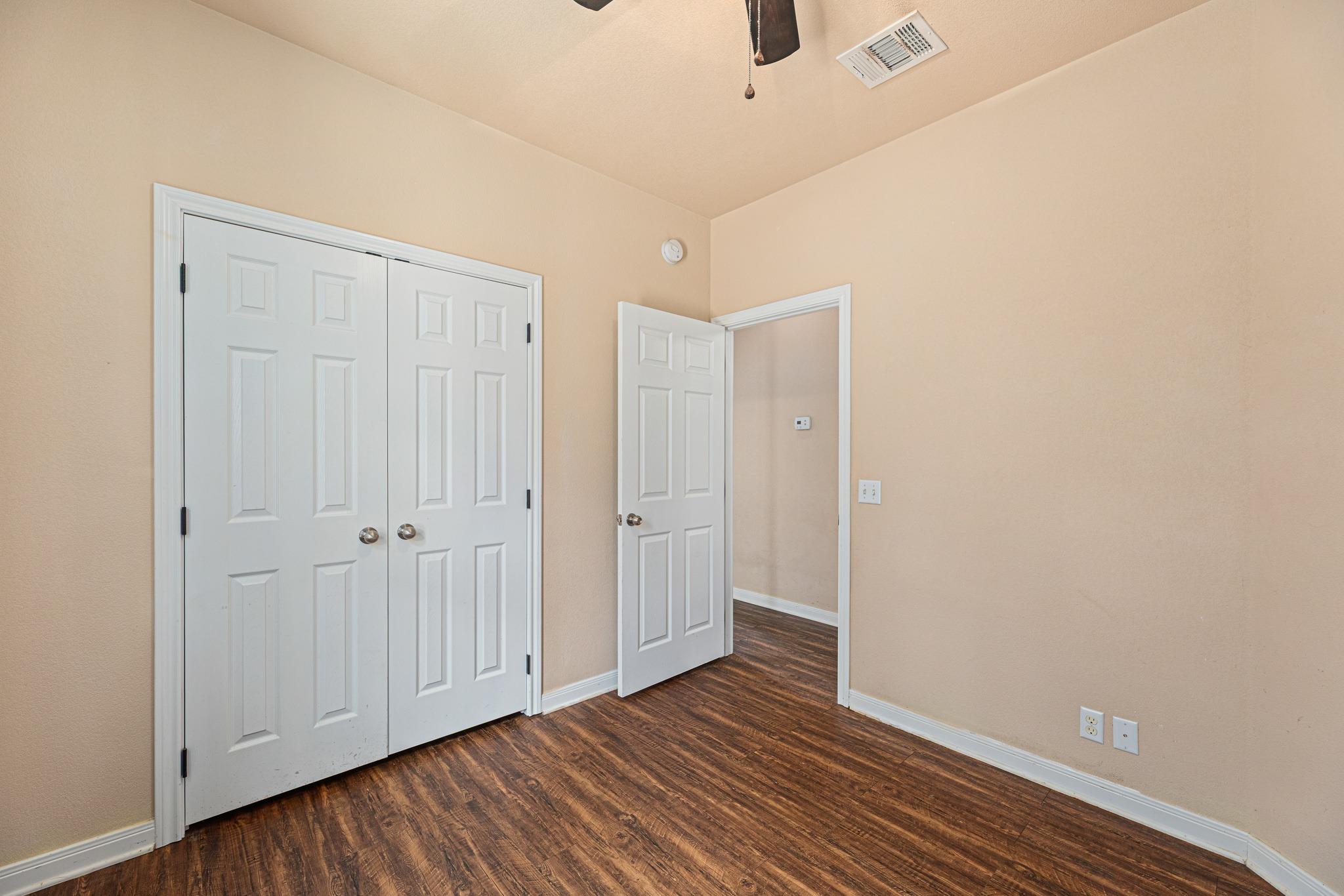 1375 Main St Property Photo 23