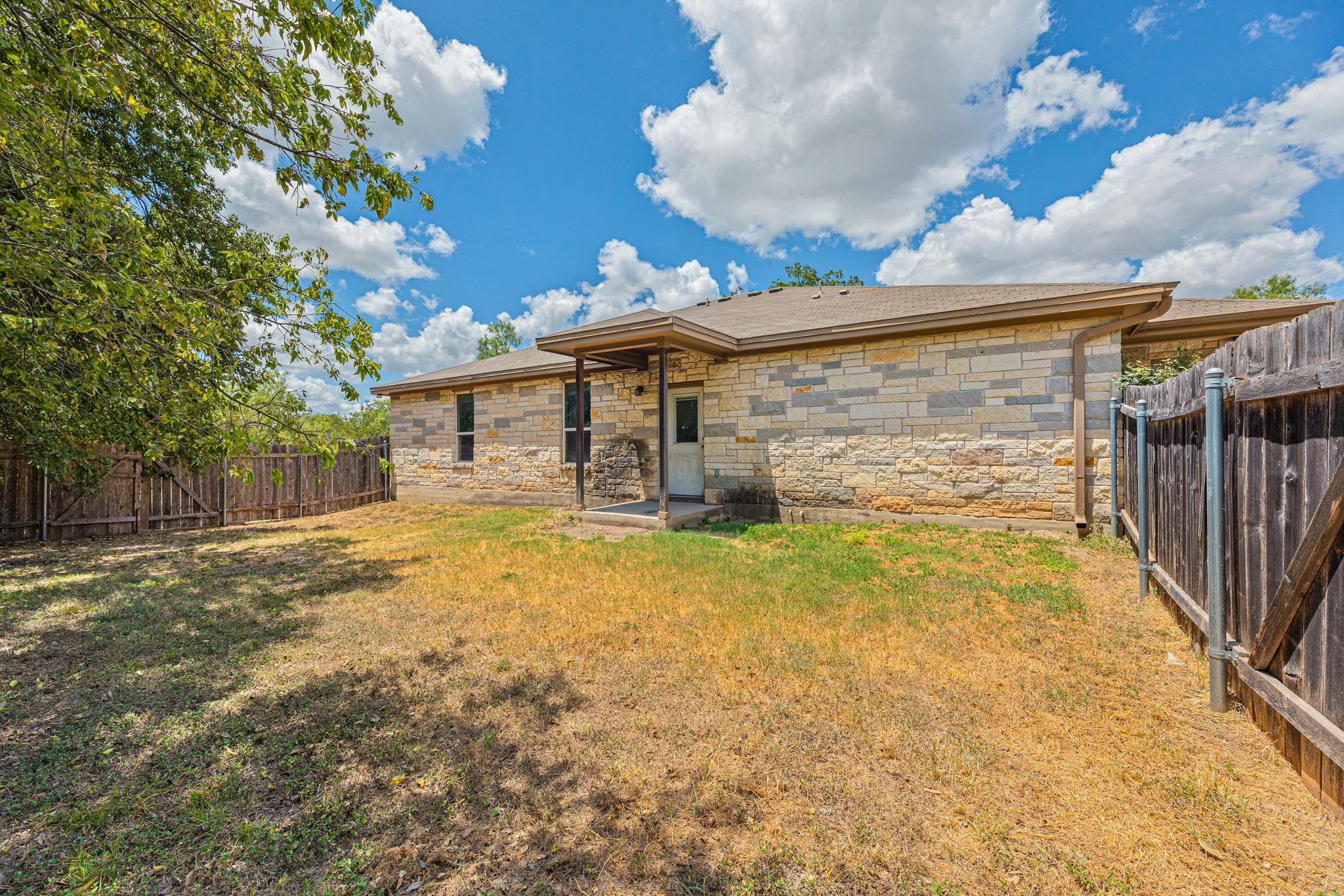 1375 Main St Property Photo 31