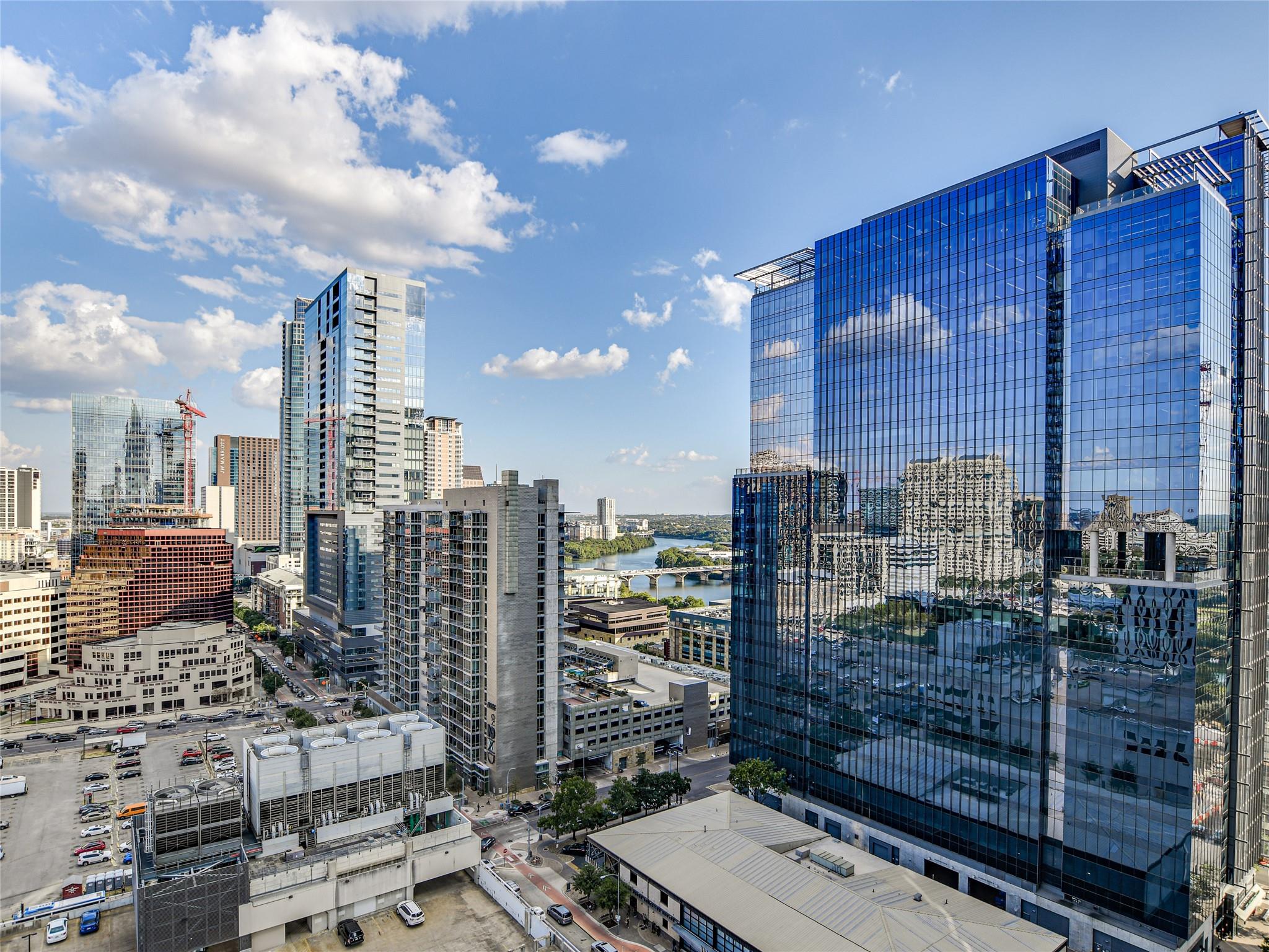 360 Nueces St #1301 Property Photo 1