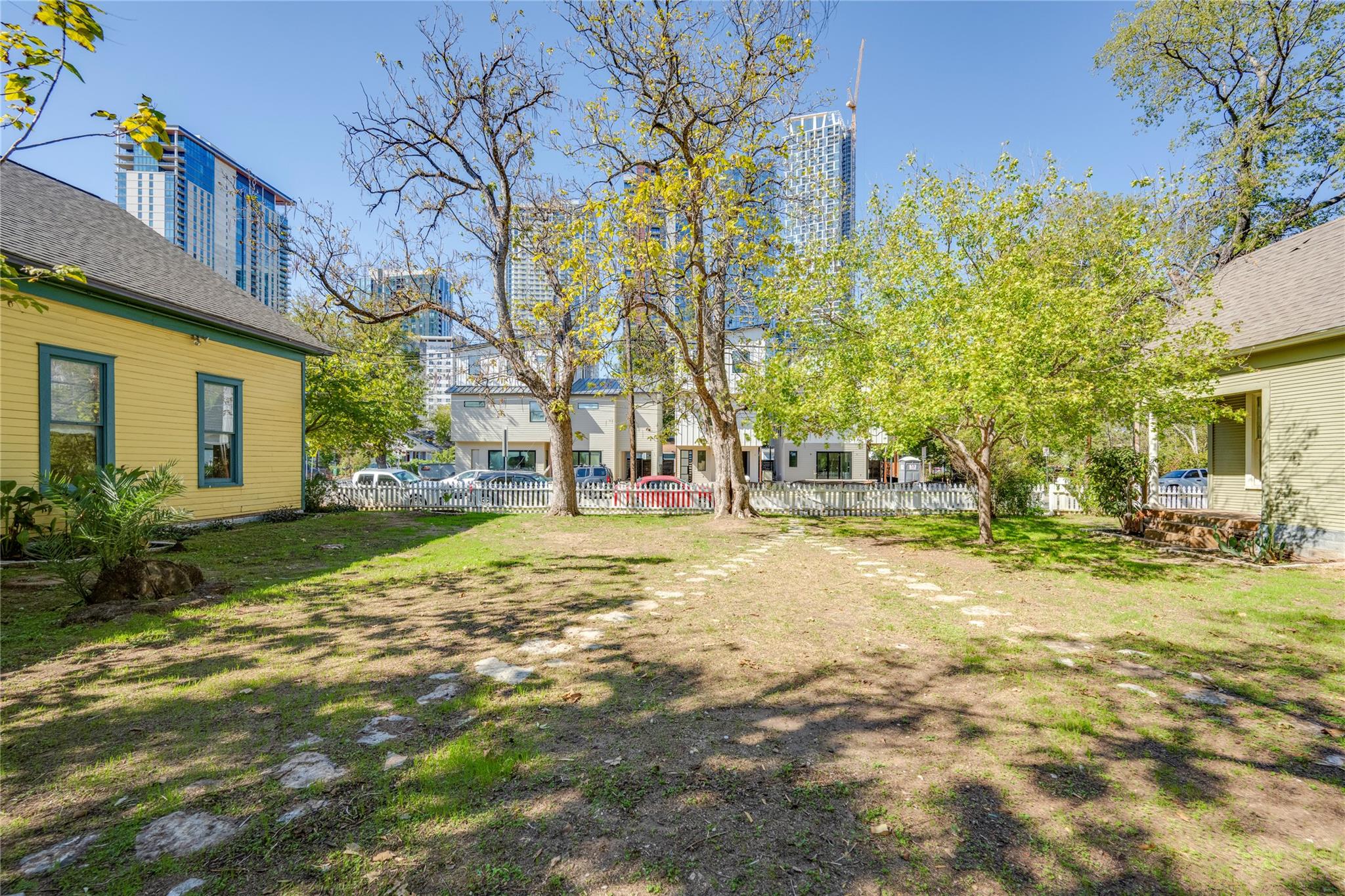 81 San Marcos St #f Property Photo 19