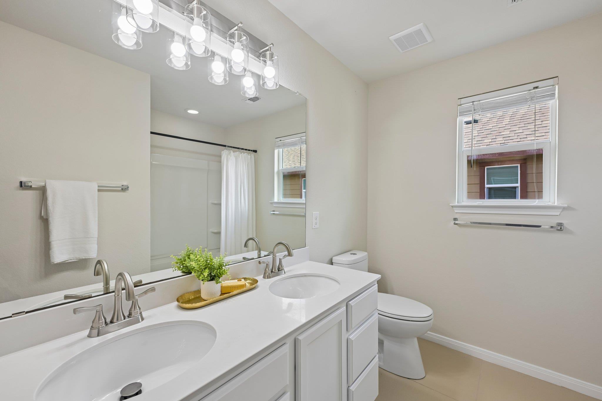 8021 Gato Ln Property Photo 16