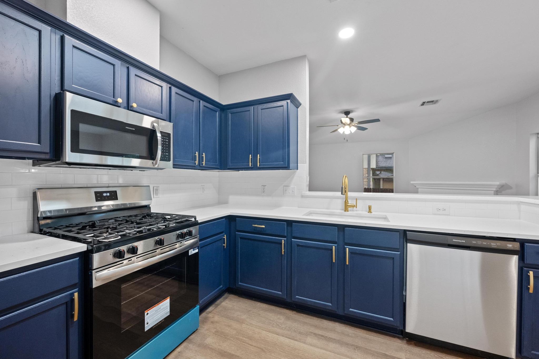 8943 W Hove Loop Property Photo 1