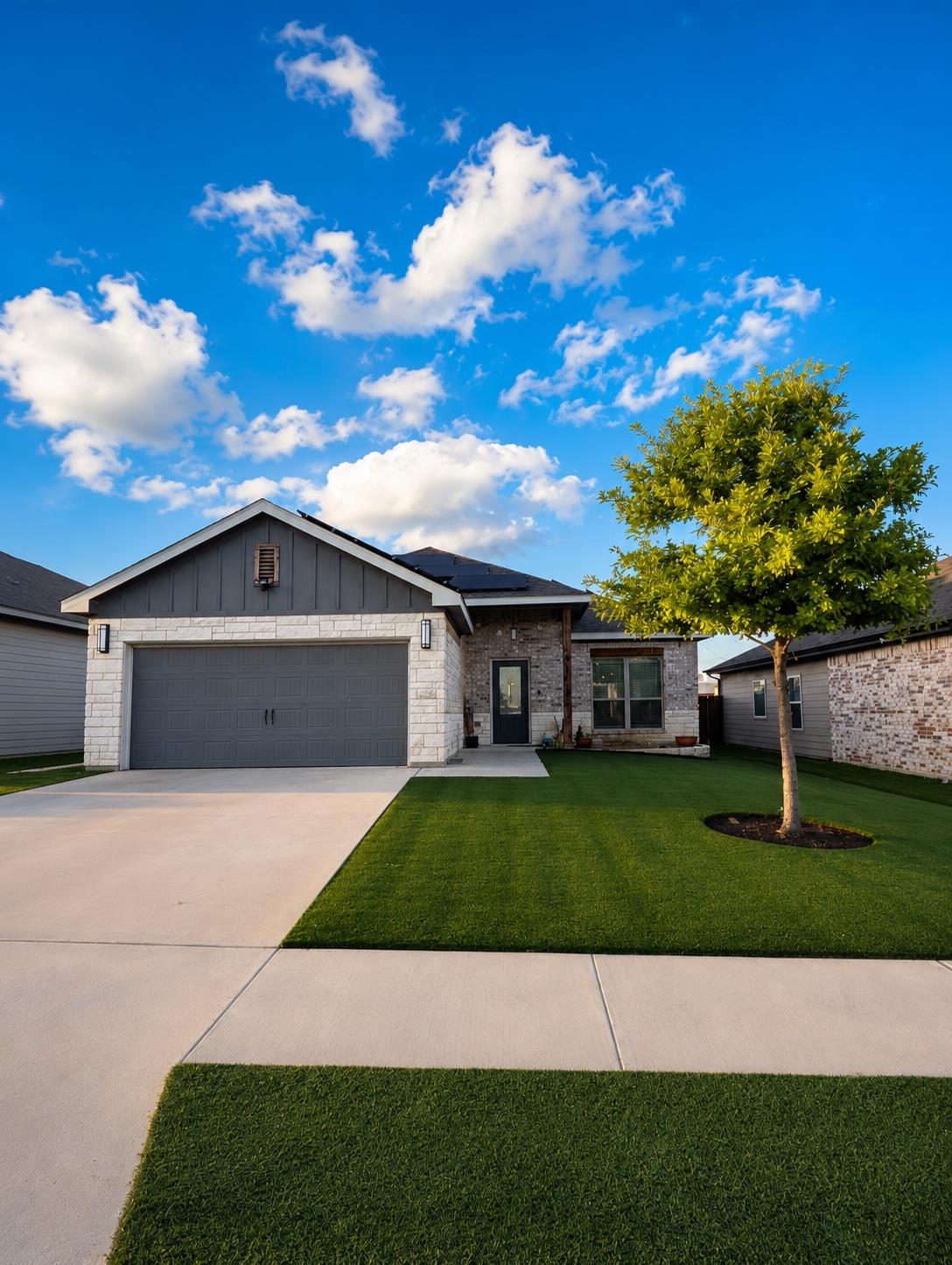 1614 Black Kettle Trl Property Photo 1
