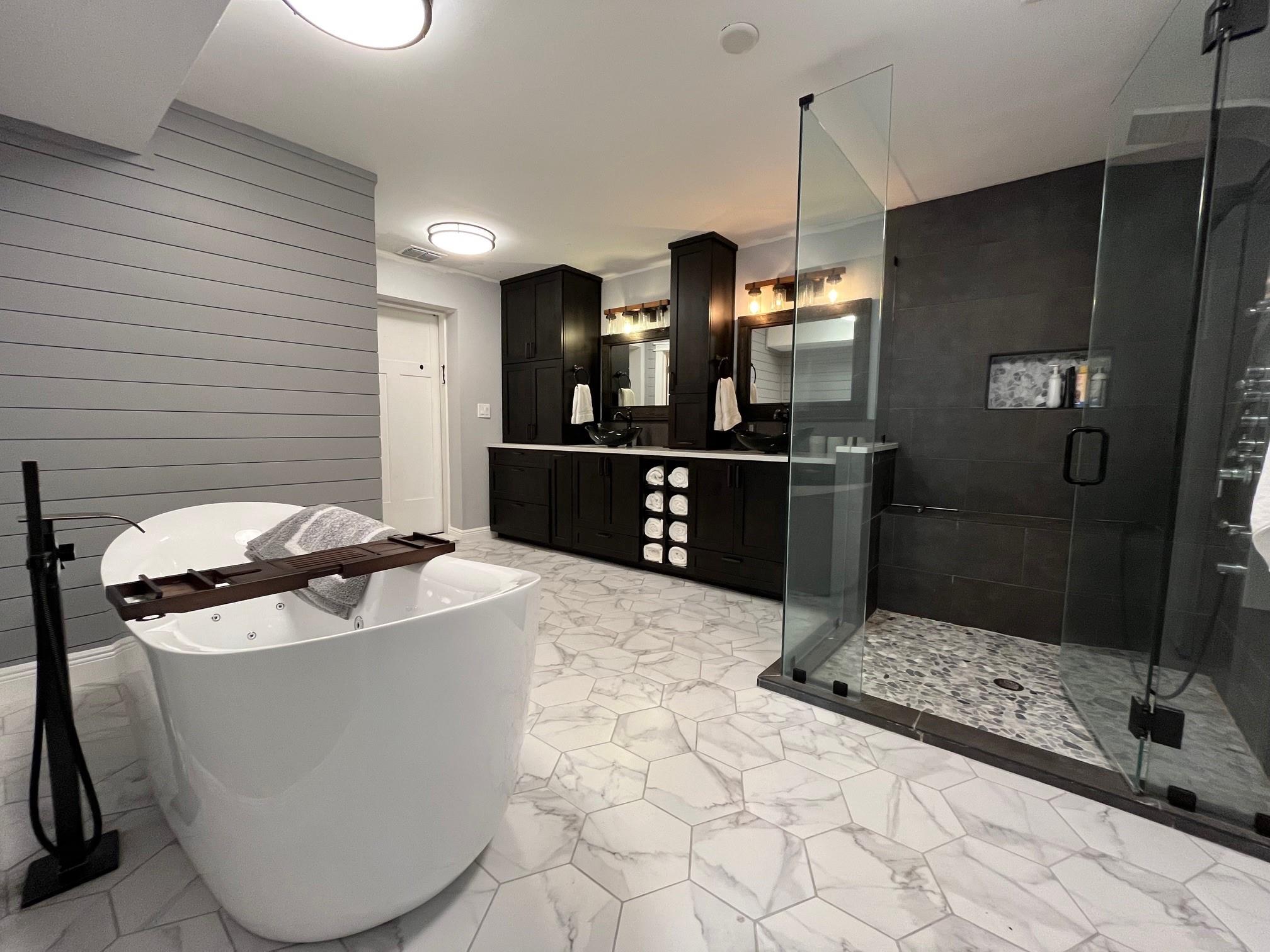 2013 Canterbury St #a Property Photo 1