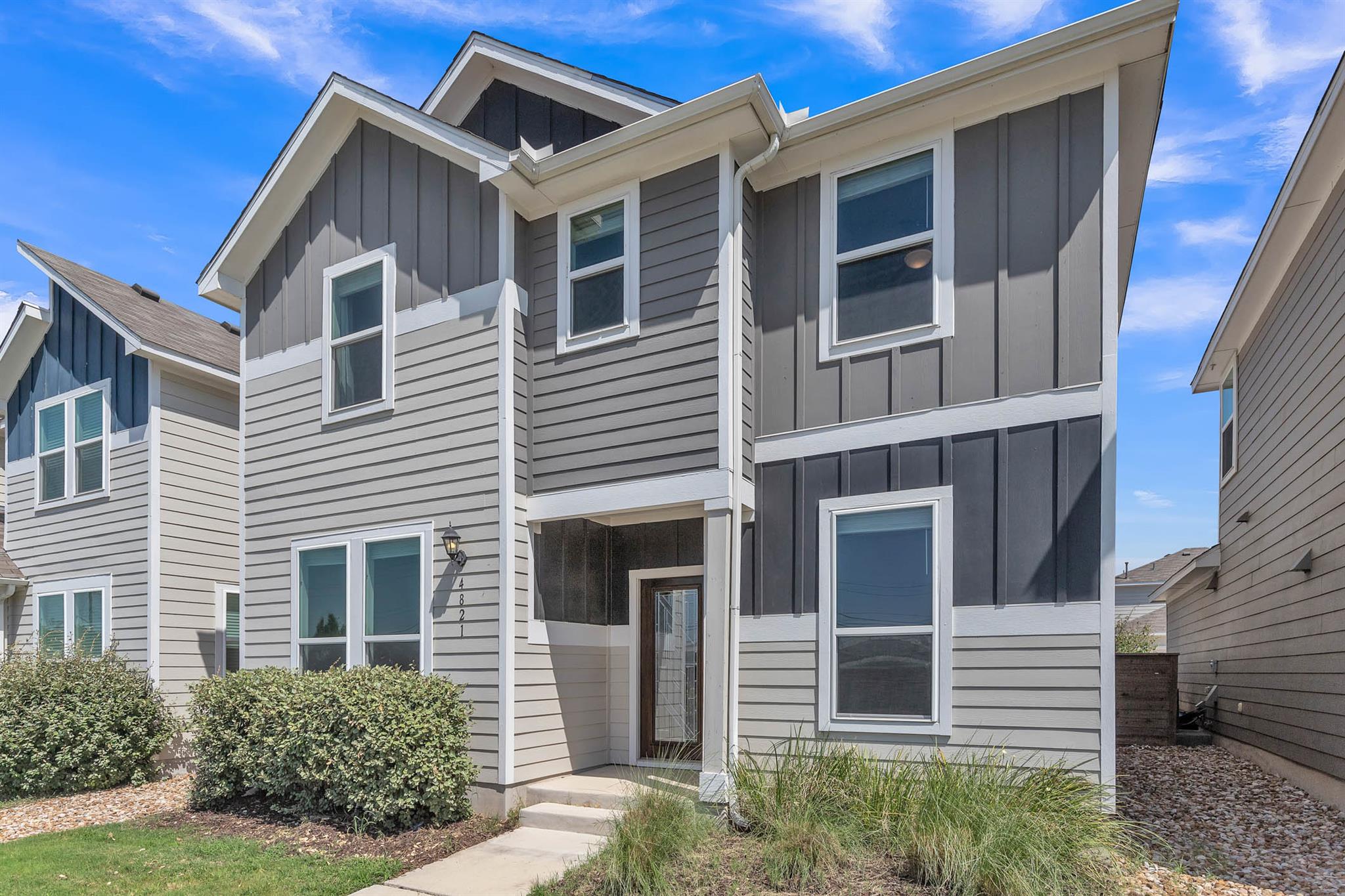 4821 Star Jasmine Dr #141 Property Photo 1