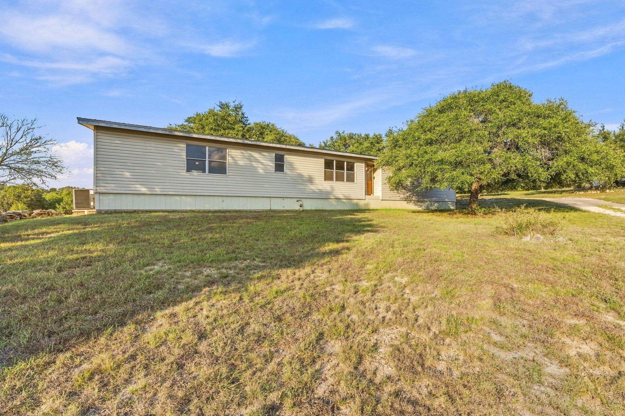 10720 Signal Hill Rd Property Photo 5