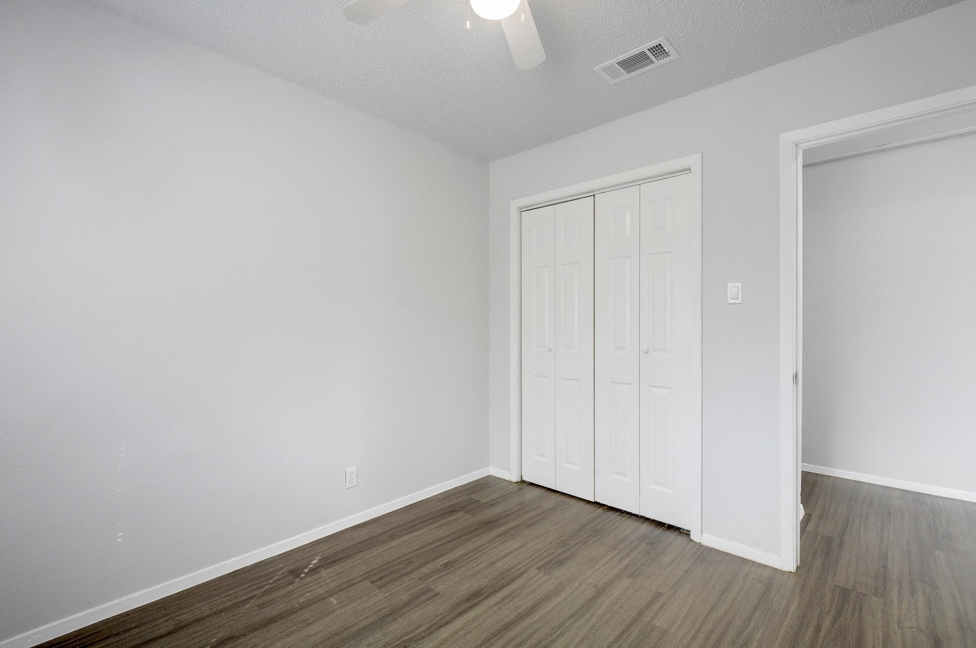 5905 Hidden Valley Trl Property Photo 20